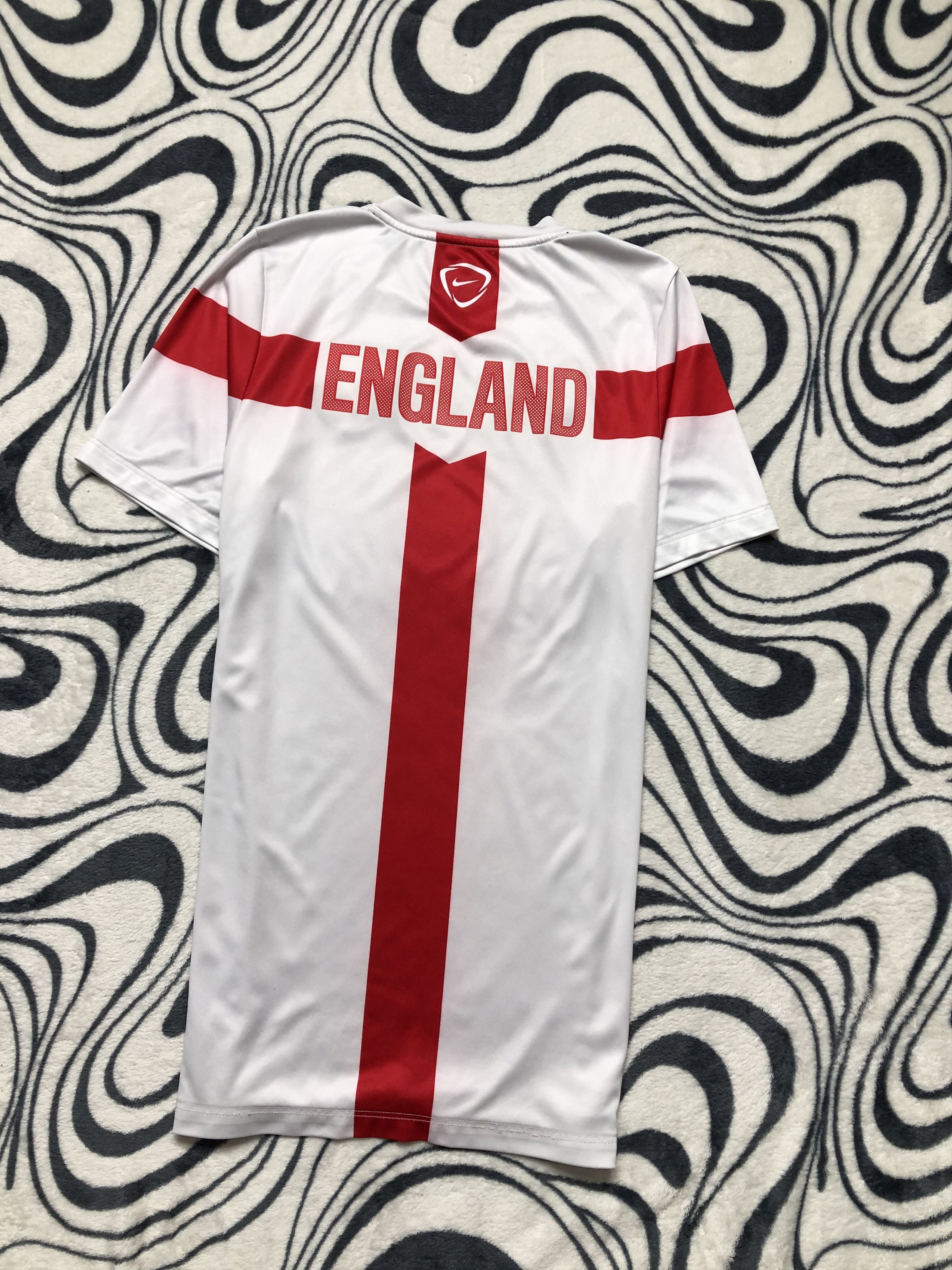 Nike × Vintage Nike Vauxhall England Jersey T-Shirt Tee Size US S / EU 44-46 / 1 - 5 Thumbnail