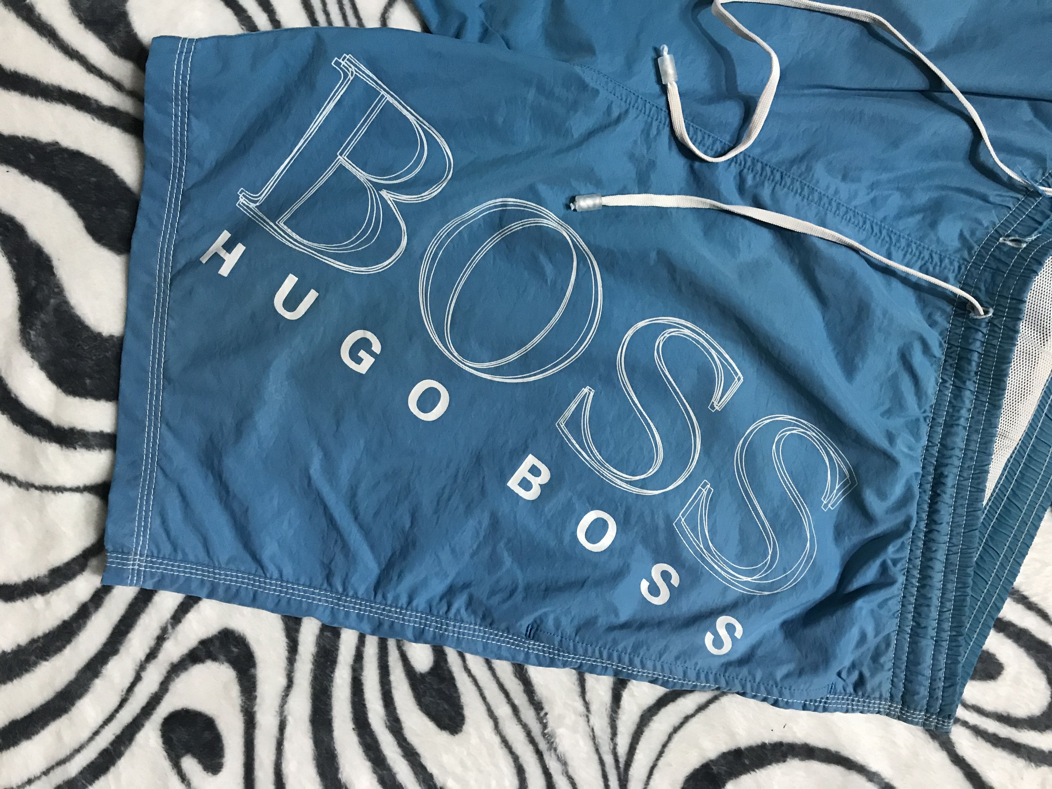 Hugo Boss × Vintage Hugo Boss Mens Nylon Shorts Y2K Size US 34 / EU 50 - 2 Thumbnail