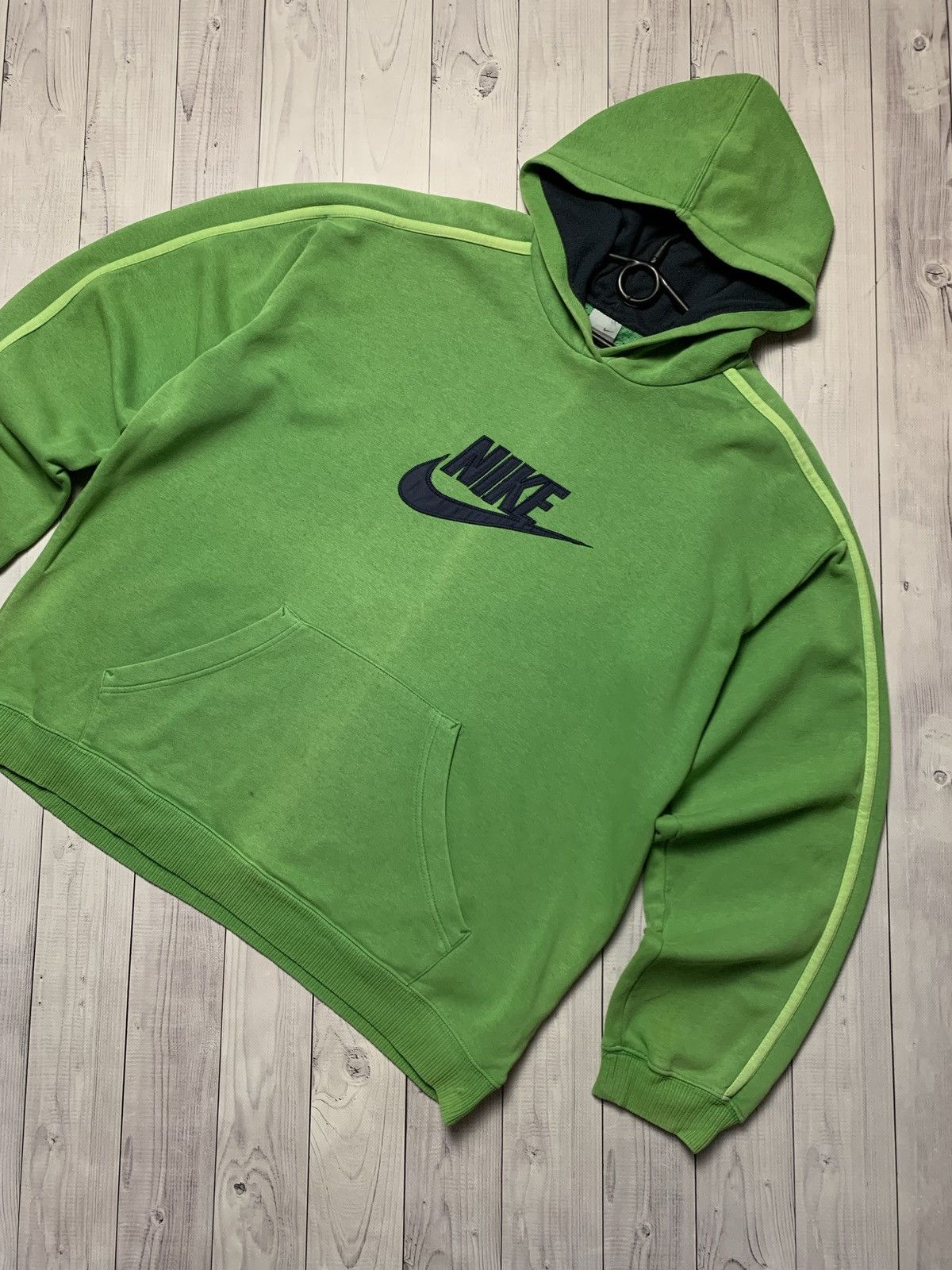 Nike × Vintage Vintage Nike hoodie big logo green size XL Size US XL / EU 56 / 4 - 2 Thumbnail