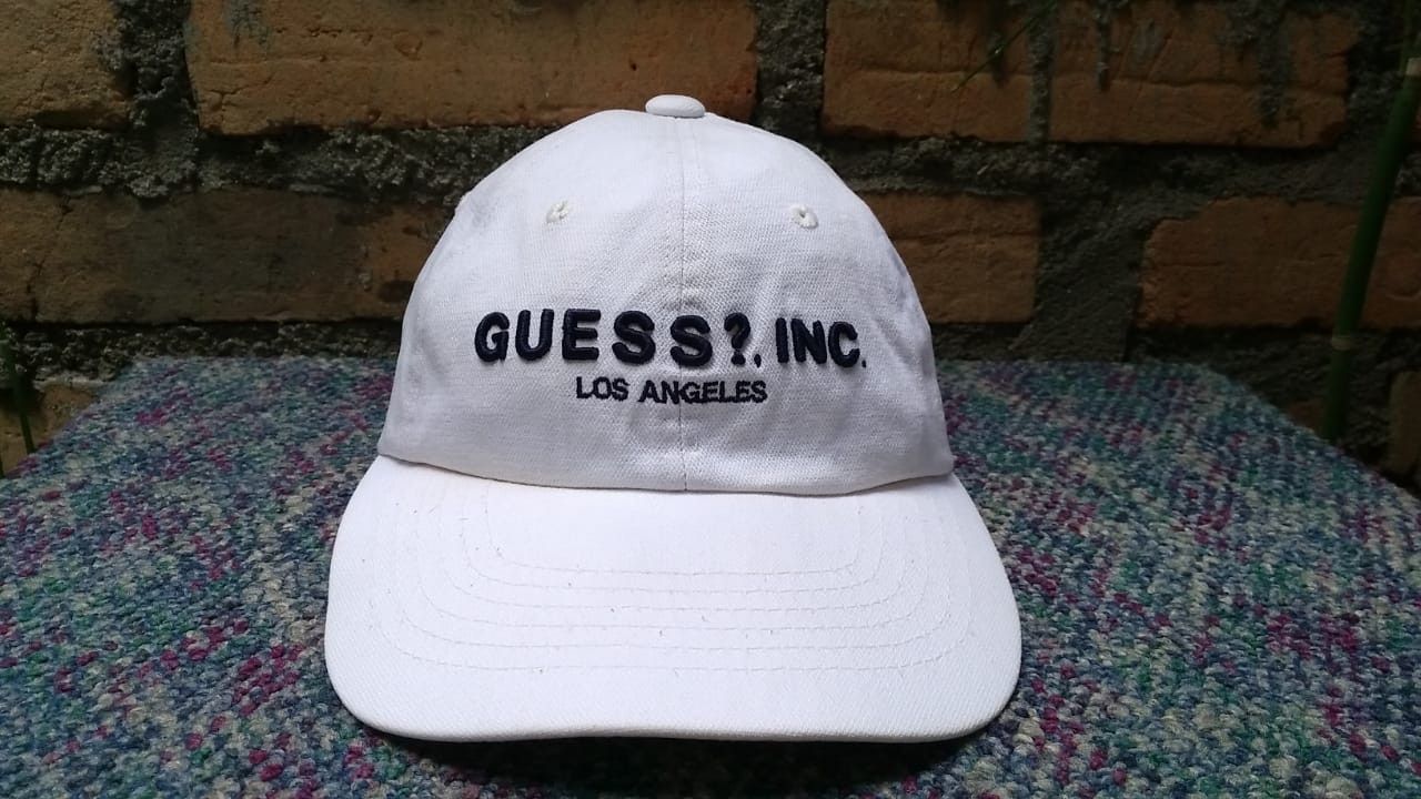 Guess White Guess Hat Cap Size ONE SIZE - 1 Thumbnail