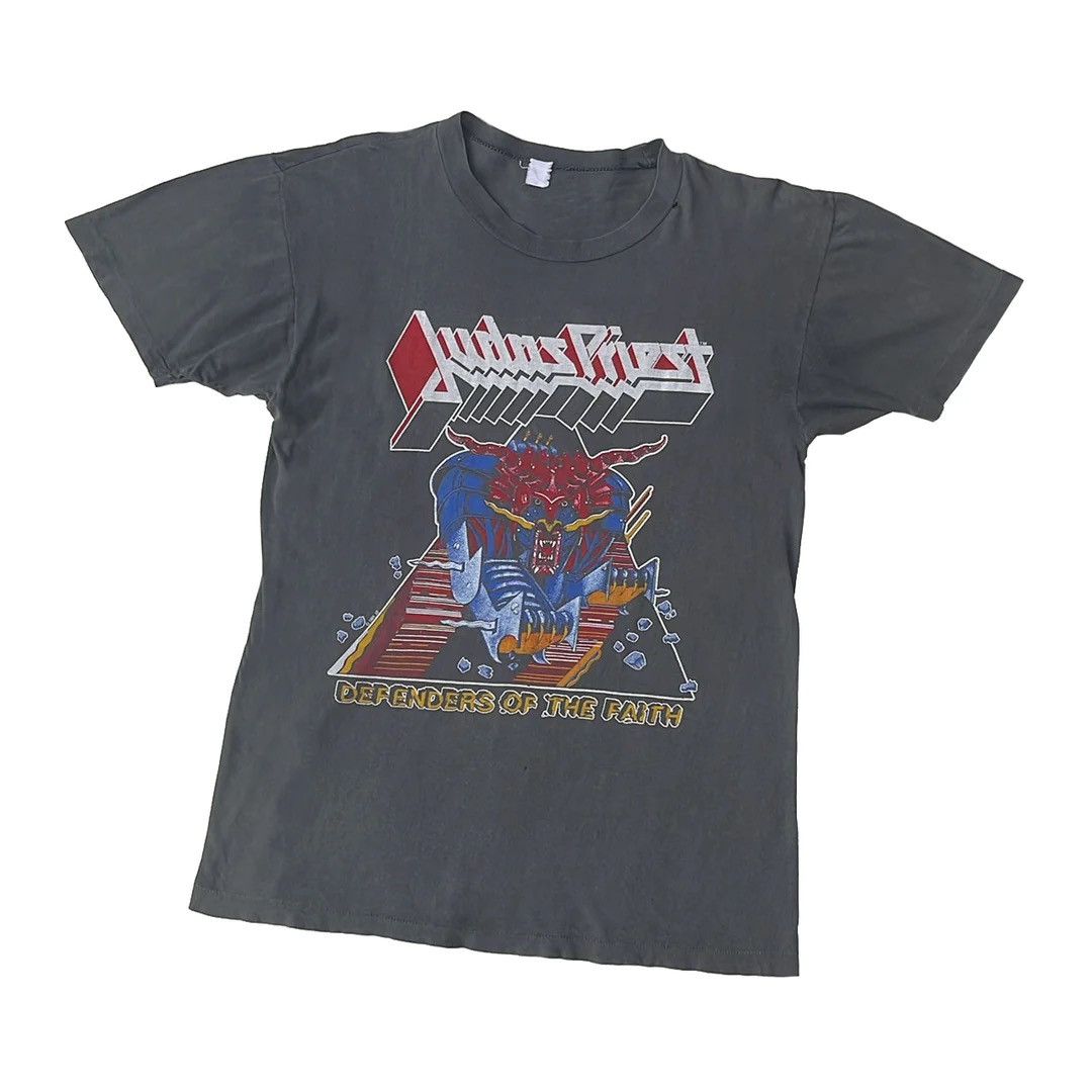 Vintage Judas priest 80s tshirt hotsell L