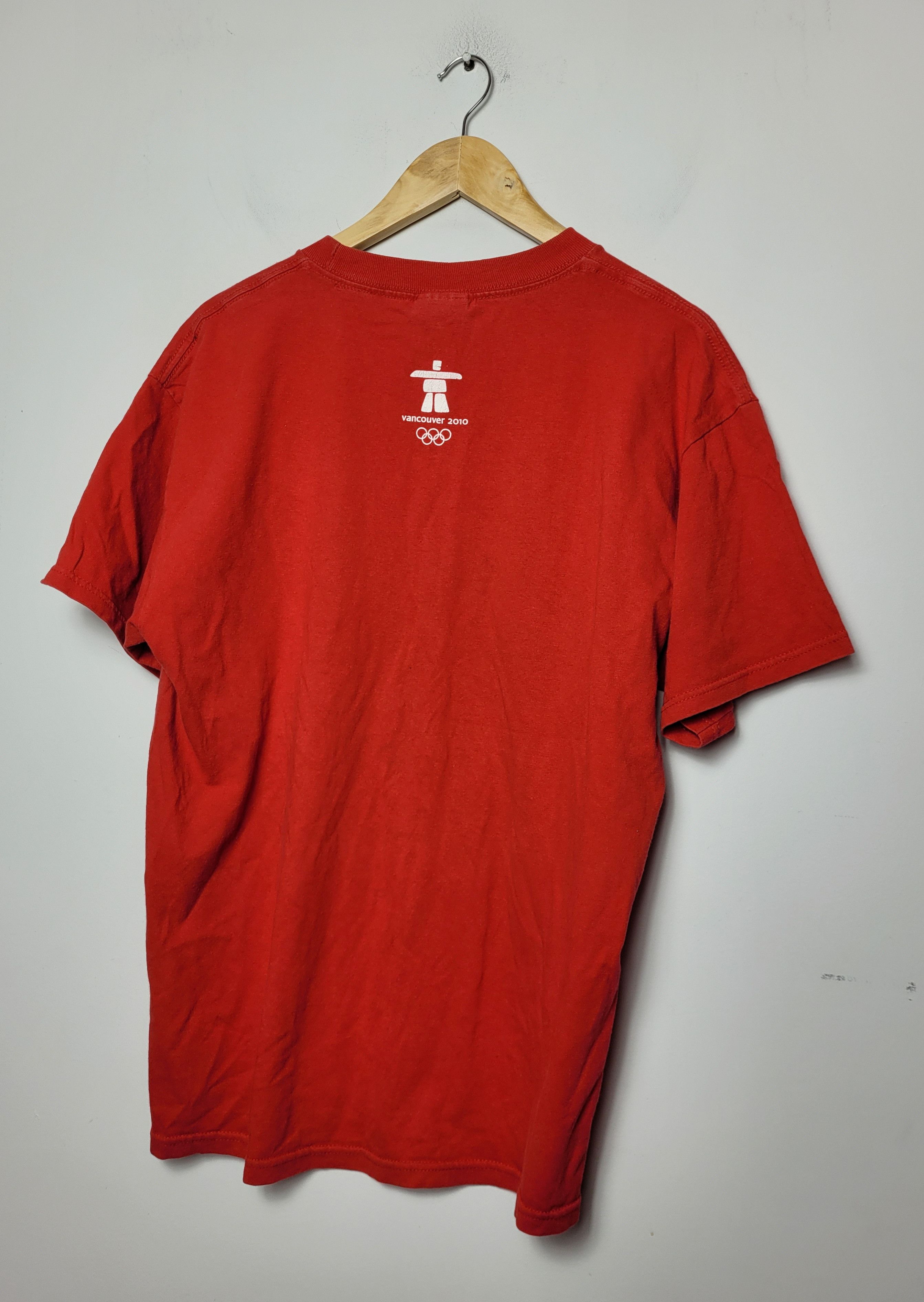 Nike × Vintage Y2K Nike Canada 2010 Vancouver Olympics Tee T-shirt Size US L / EU 52-54 / 3 - 7 Thumbnail