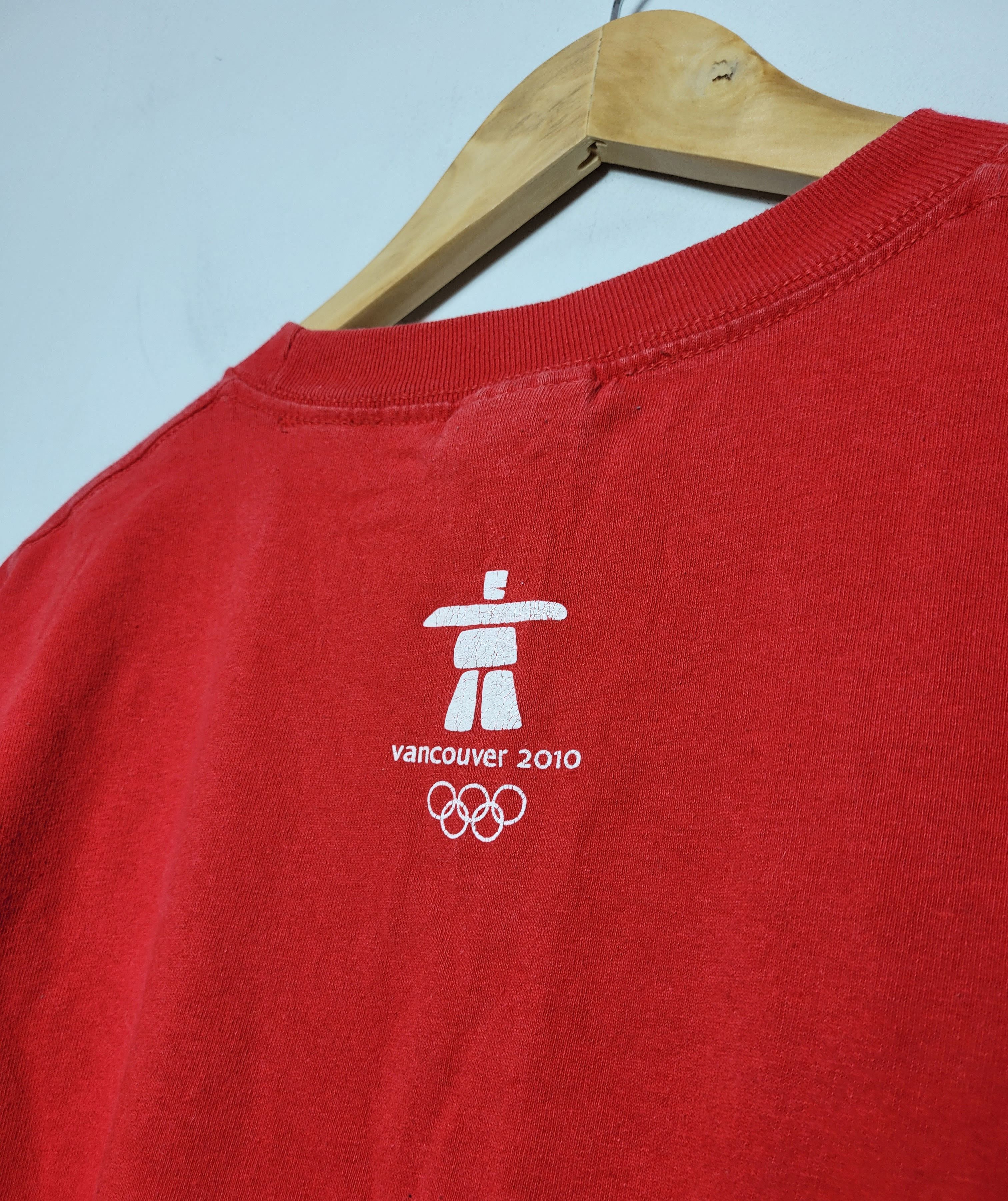 Nike × Vintage Y2K Nike Canada 2010 Vancouver Olympics Tee T-shirt Size US L / EU 52-54 / 3 - 8 Thumbnail