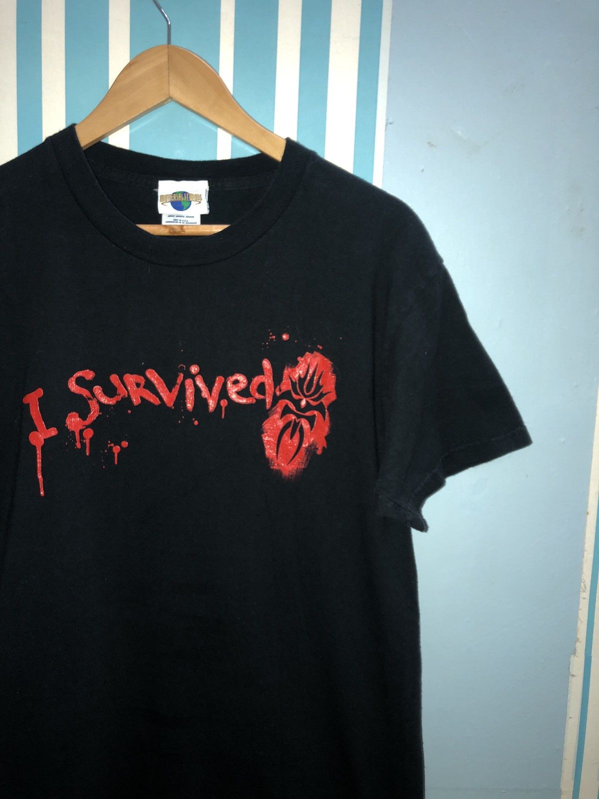 Vintage 🔥Rare Vintage Halloween Horror Nights 15 Terra Queen tee🔥 Size US M / EU 48-50 / 2 - 4 Thumbnail