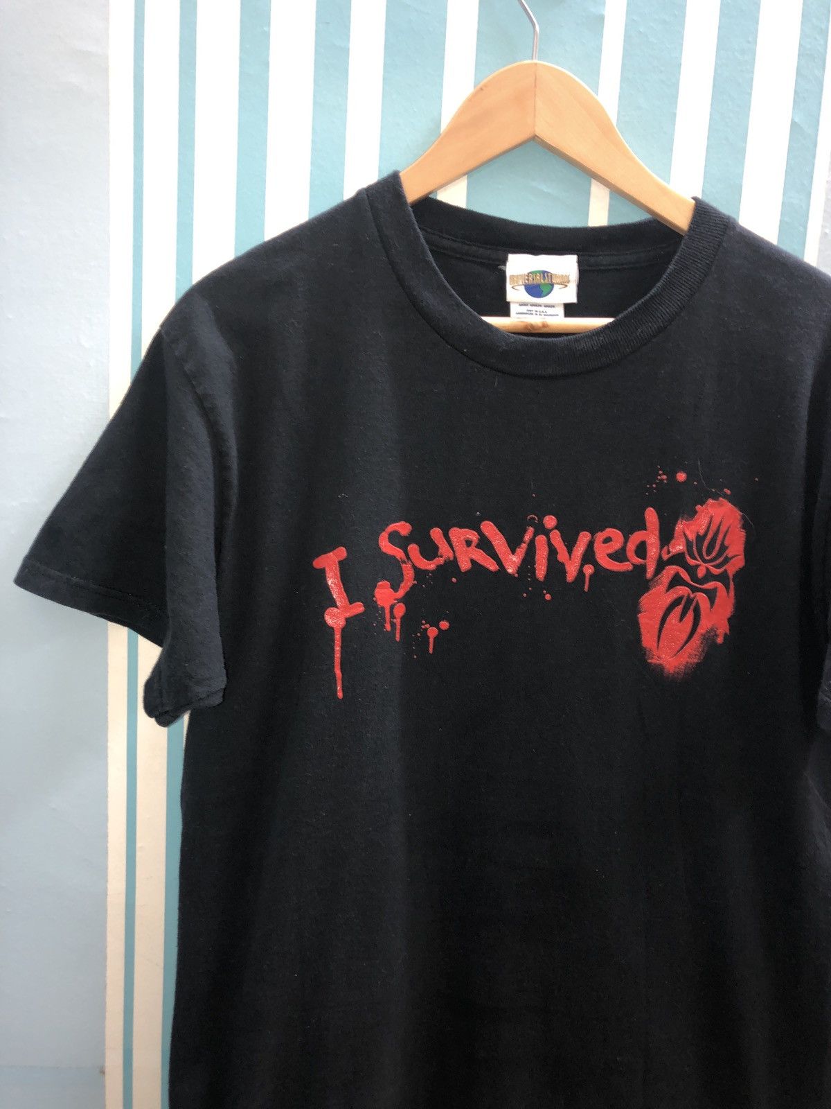 Vintage 🔥Rare Vintage Halloween Horror Nights 15 Terra Queen tee🔥 Size US M / EU 48-50 / 2 - 5 Thumbnail