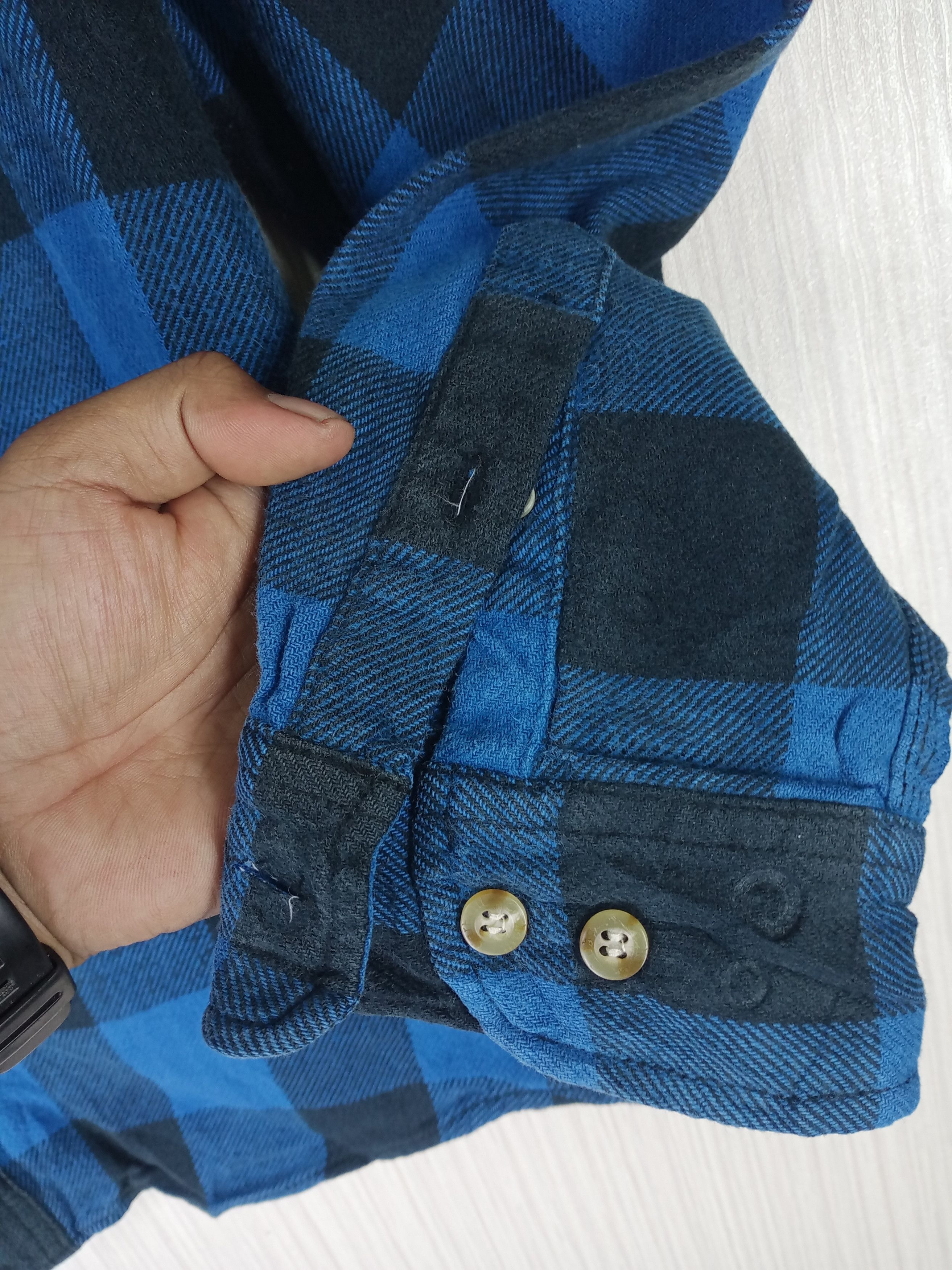 Carhartt × Vintage Vintage Carhartt Checked Button Up Size US M / EU 48-50 / 2 - 8 Thumbnail