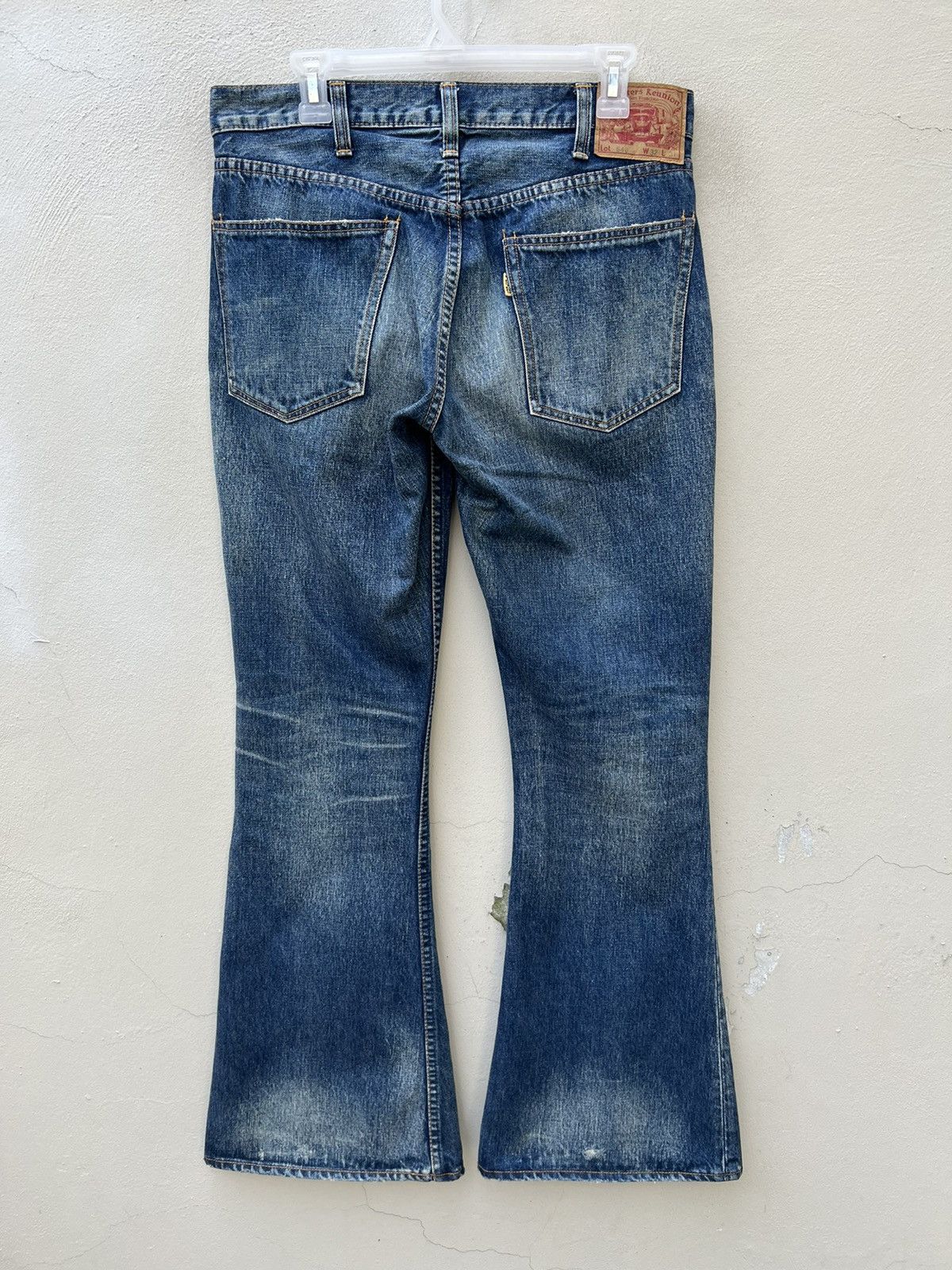 Freewheelers × The Flat Head × The Real McCoy's Hipsters Reunion 646 Distress Fade Blue Denim Flare Jeans Size US 31 - 16 Thumbnail