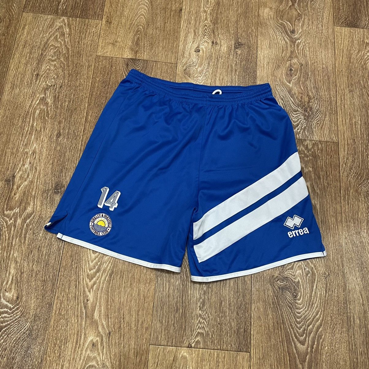 Vintage Vintage Y2K Errea Blue Striped Nylon Soccer Shorts Baggy 32 Size US 32 / EU 48 - 1 Thumbnail