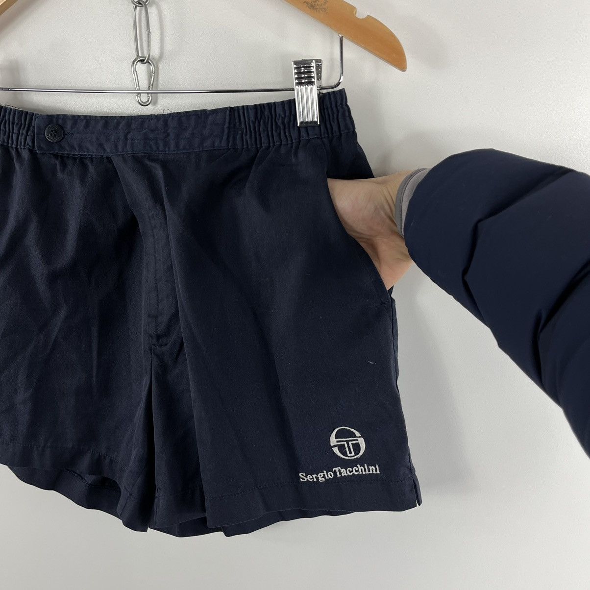 Sergio Tacchini Vintage Sergio Tacchini Shorts Navy Size L Size US 34 / EU 50 - 2 Thumbnail