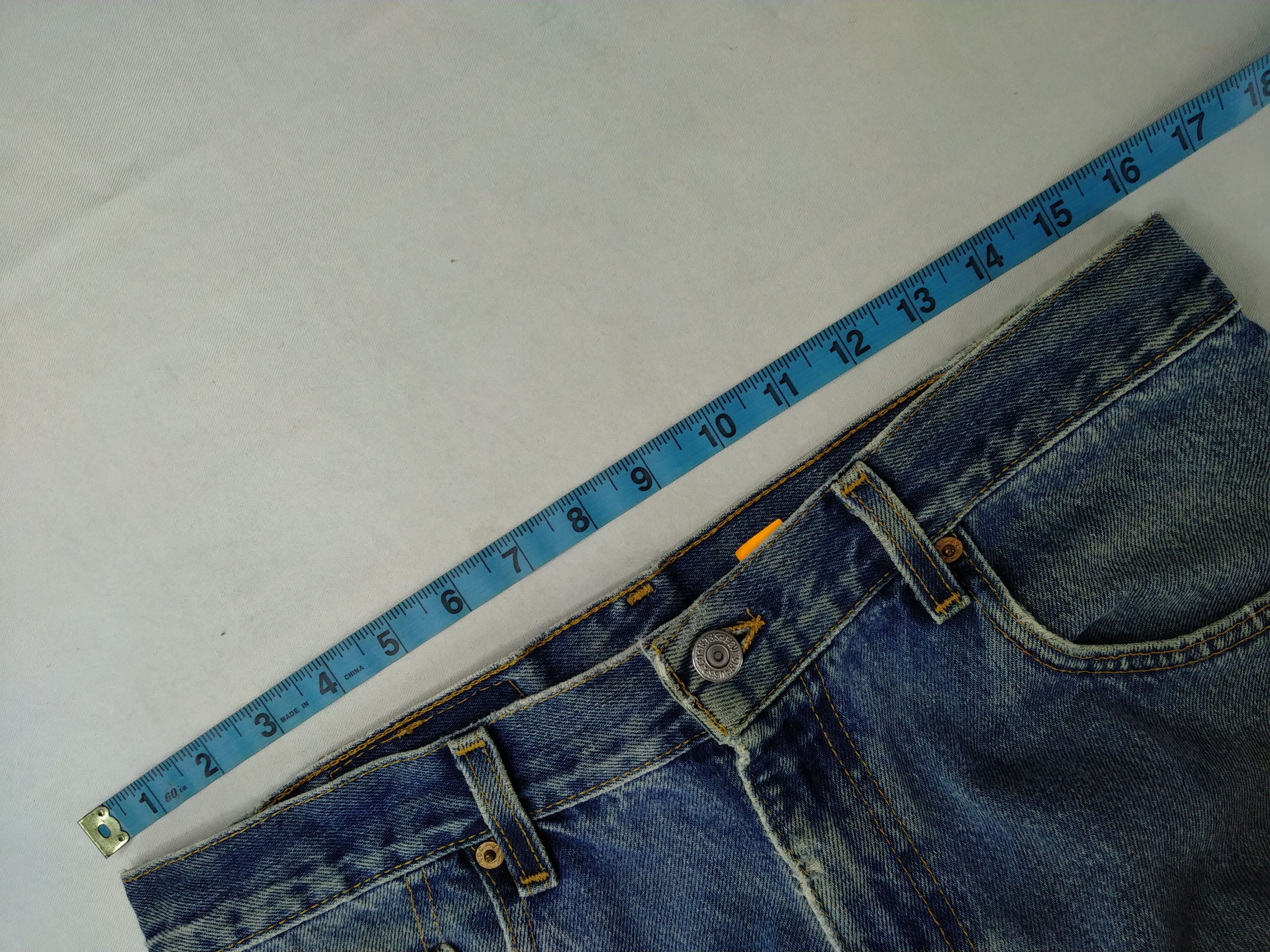 Levi's Blue Vintage Levi's 560 USA Jeans 32x32 Denim -JN897 Size US 32 / EU 48 - 5 Thumbnail