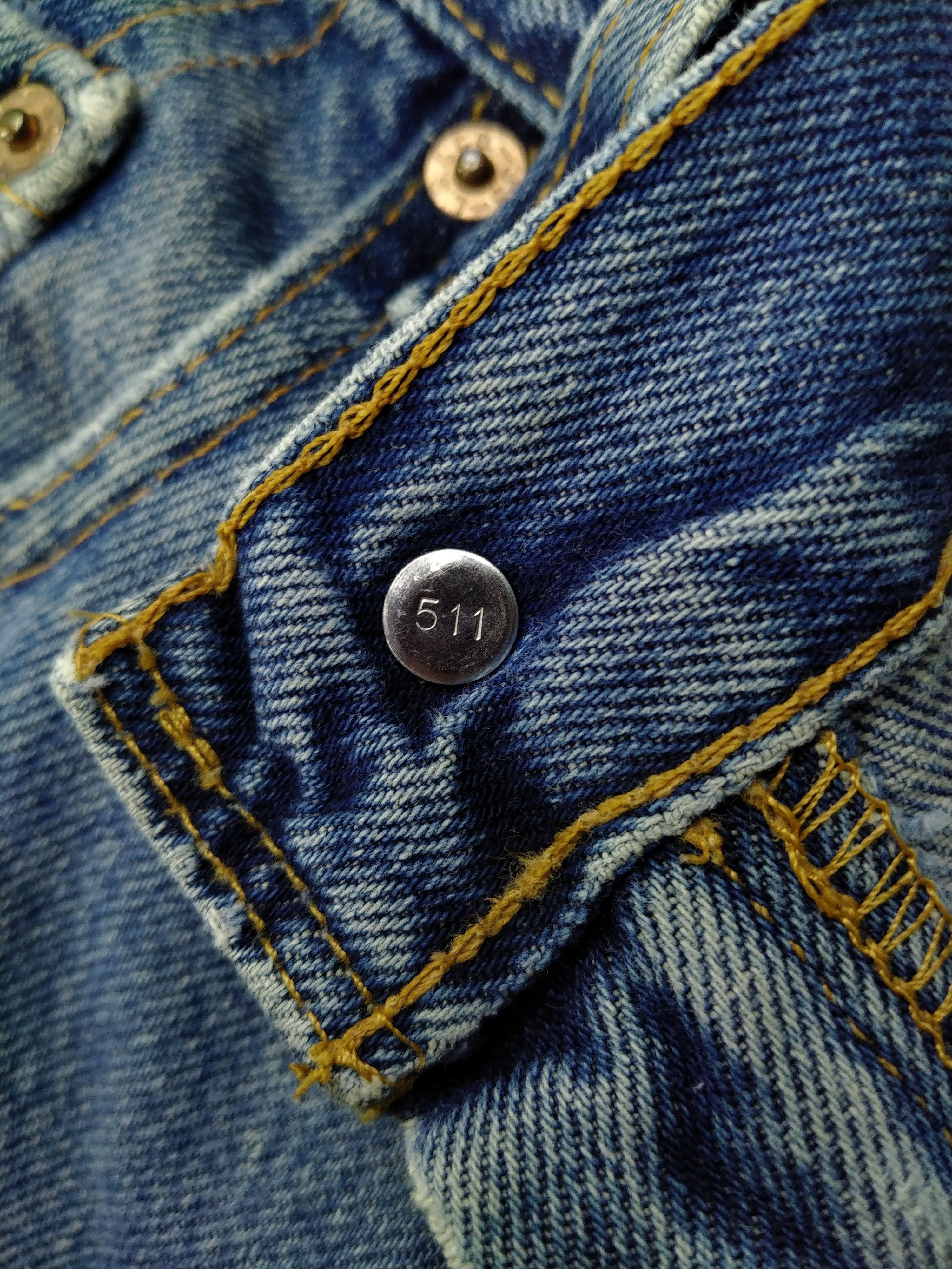 Levi's Blue Vintage Levi's 560 USA Jeans 32x32 Denim -JN897 Size US 32 / EU 48 - 7 Thumbnail
