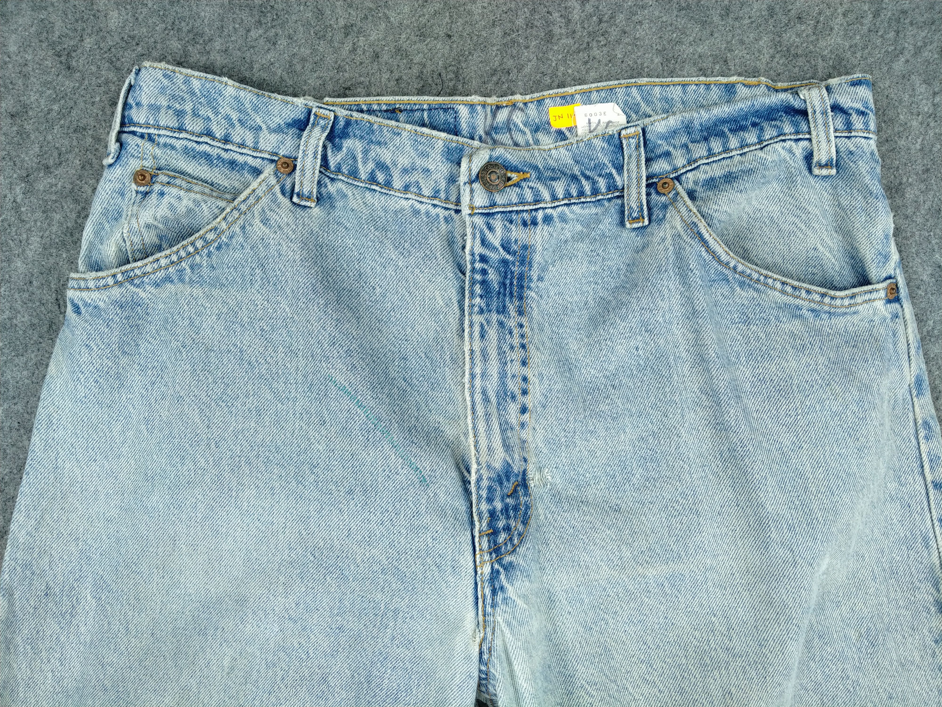 Levi's Vintage Levi's 550 Light Wash Orange Tab Denim -JN114 Size US 35 - 3 Thumbnail