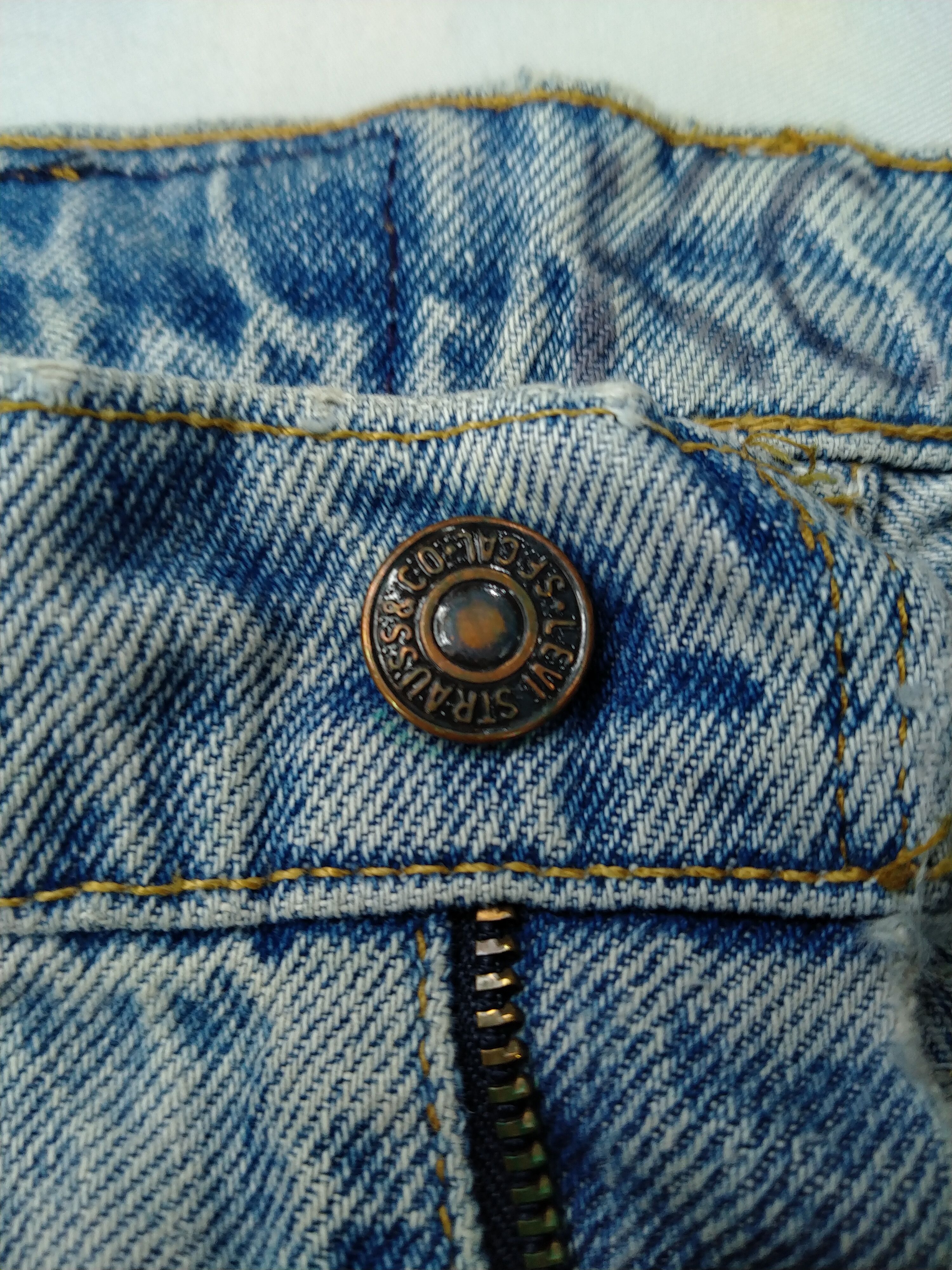 Levi's Vintage Levi's 550 Light Wash Orange Tab Denim -JN114 Size US 35 - 7 Thumbnail
