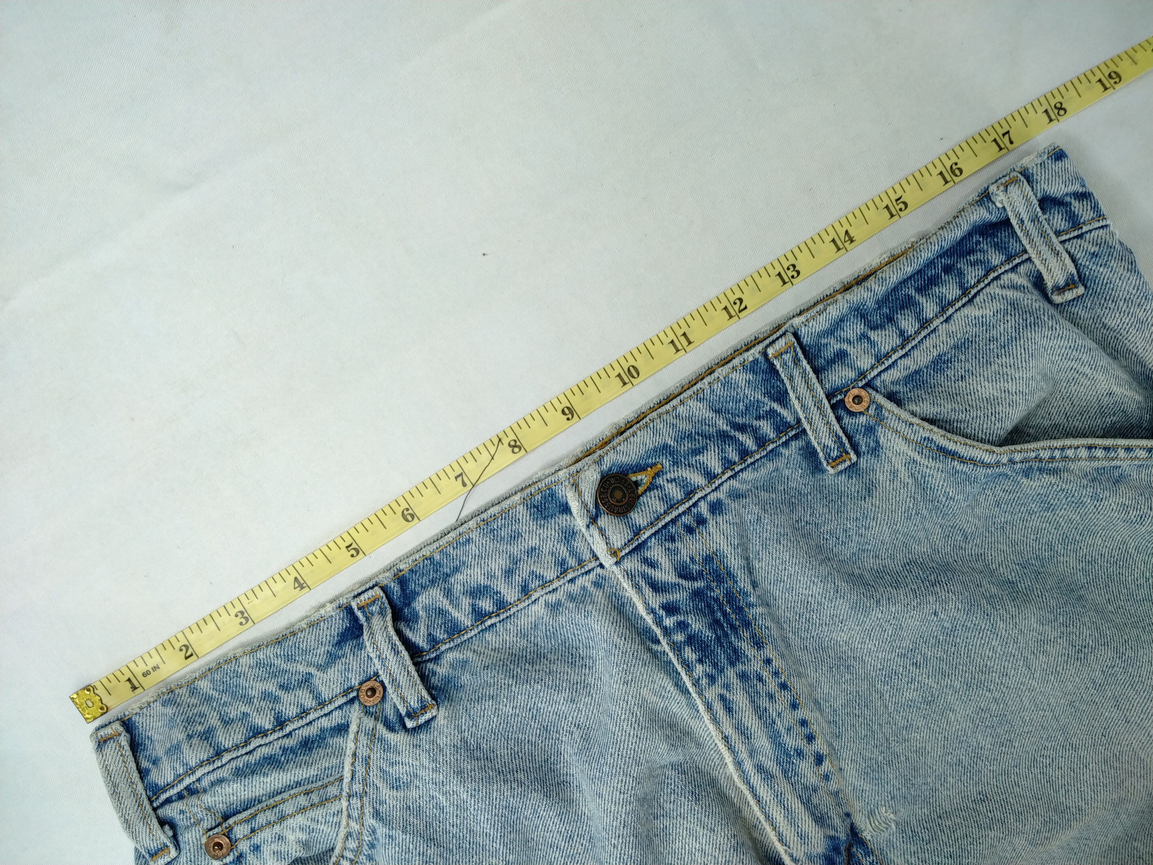 Levi's Vintage Levi's 550 Light Wash Orange Tab Denim -JN114 Size US 35 - 12 Thumbnail