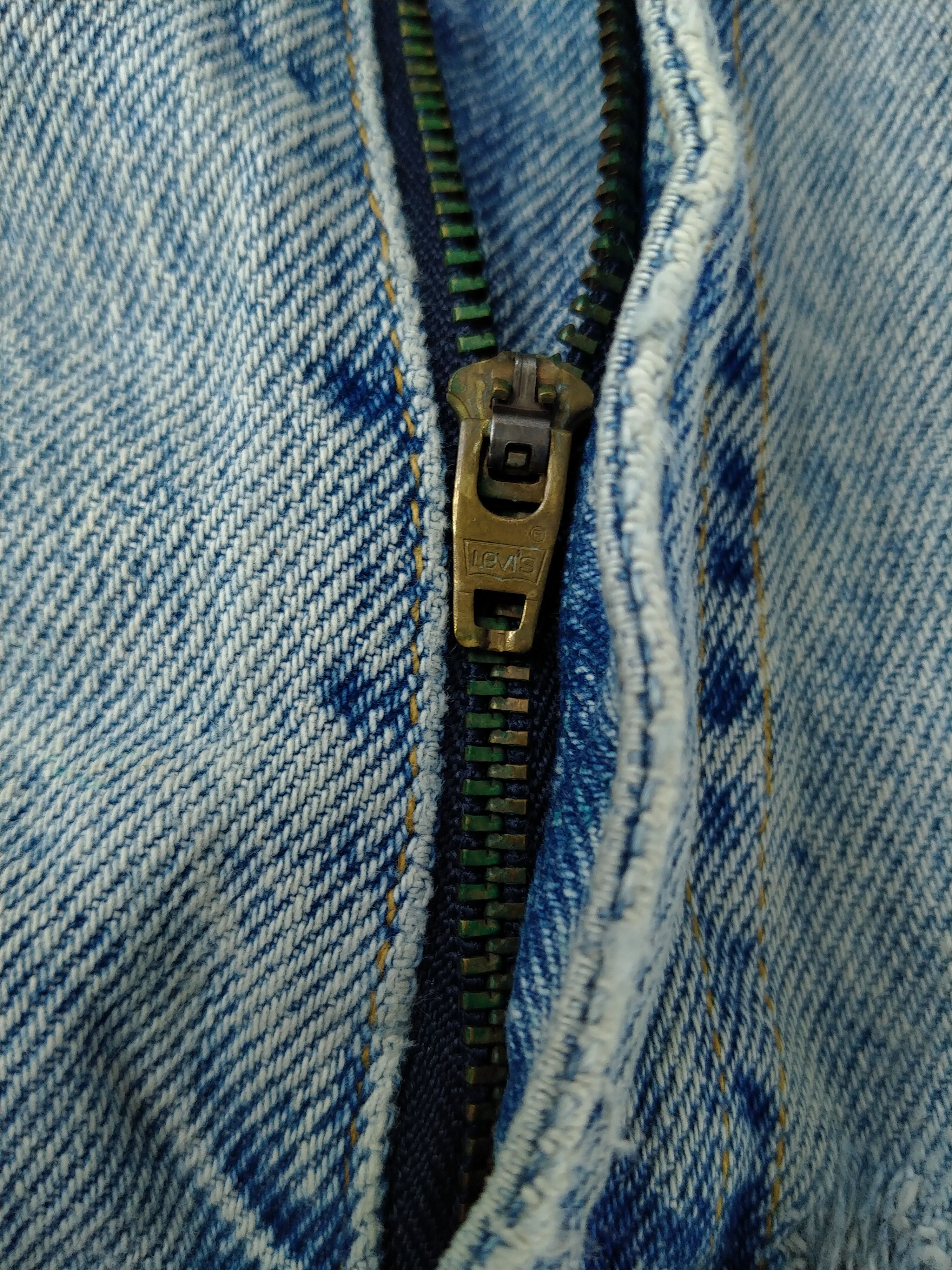 Levi's Vintage Levi's 550 Light Wash Orange Tab Denim -JN114 Size US 35 - 6 Thumbnail