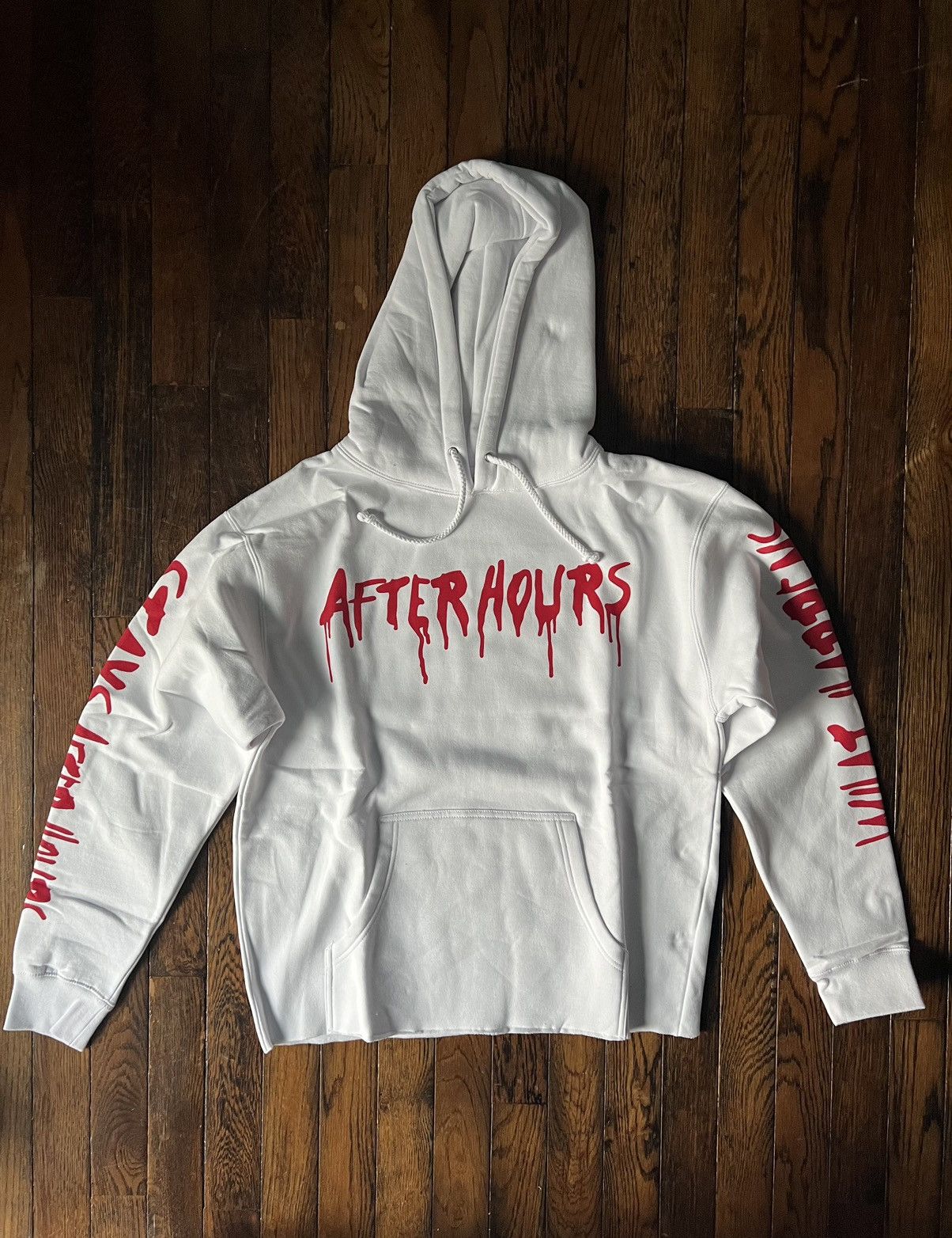 The retailer Weekend X Vlone What Happens After Hours Pullover Hood White