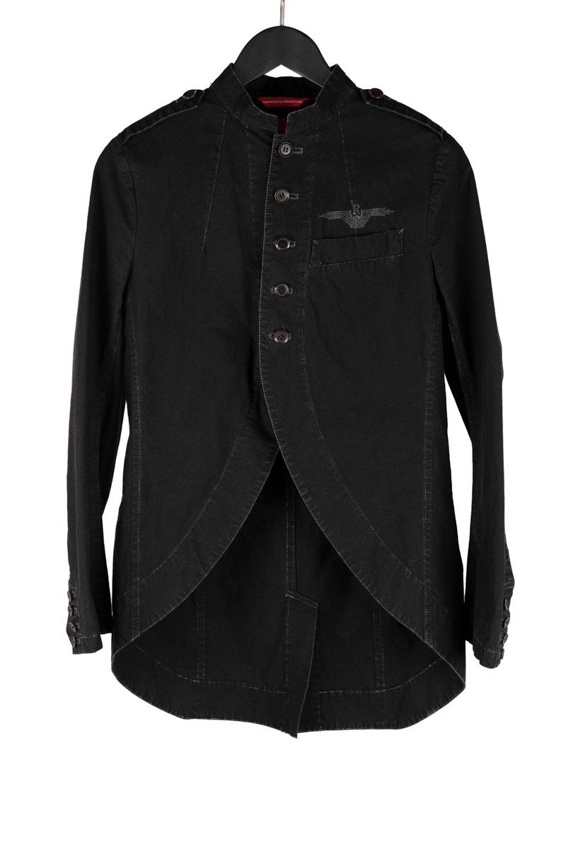 Modified one-point embroidered ls shirt