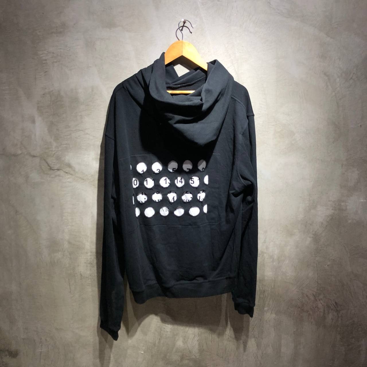 20,580円maison margiela punched oversized hoodie