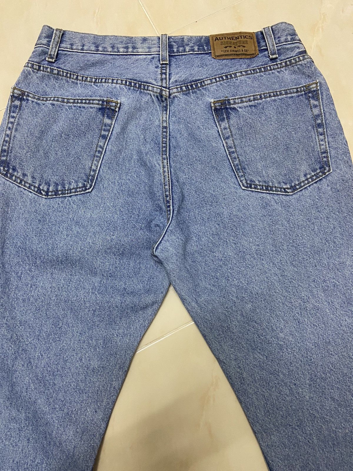 Levi's Vintage Levis Signature Jeans Denim fit W35 light blue Size US 35 - 6 Thumbnail