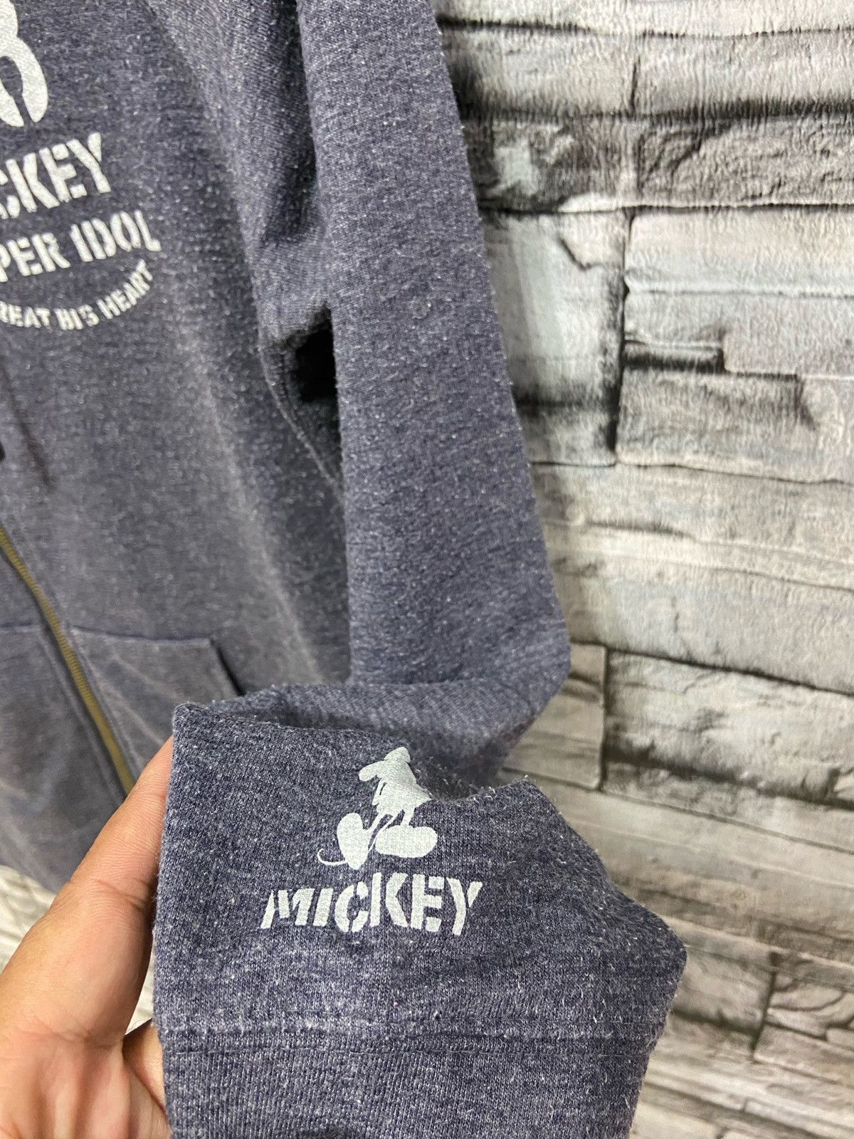 Mickey Mouse Vintage Mickey Mouse hoodie embroidered size M fit S Size US S / EU 44-46 / 1 - 8 Thumbnail
