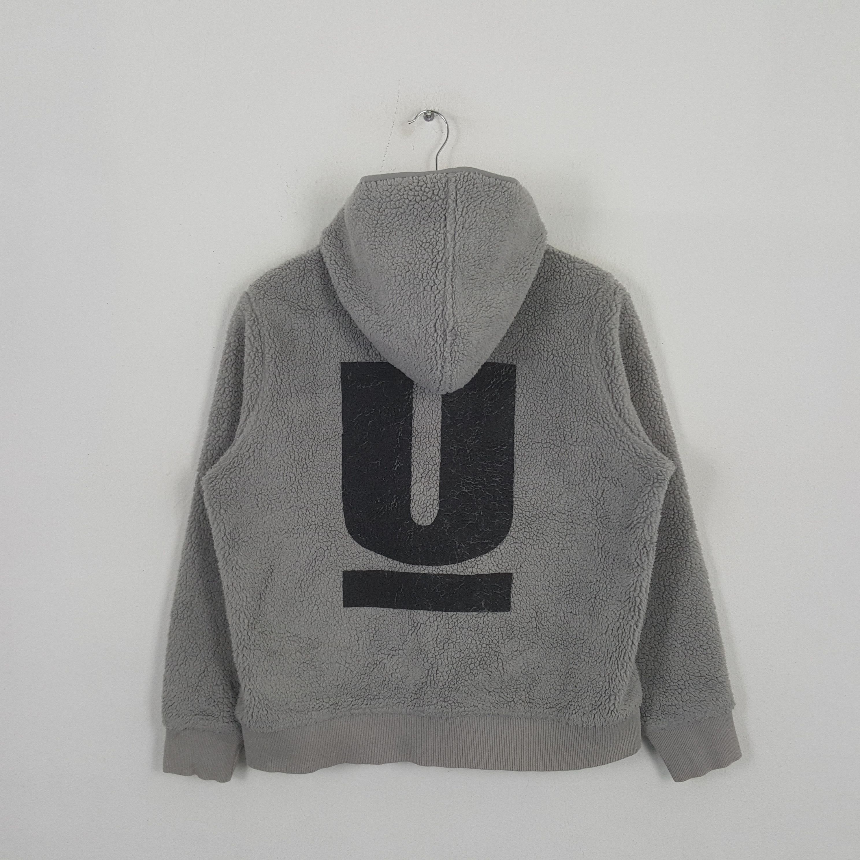 Japanese Brand × Vintage Vintage Uniqlo Japanese Brand Custom Art Style Hoodies Size US M / EU 48-50 / 2 - 1 Thumbnail