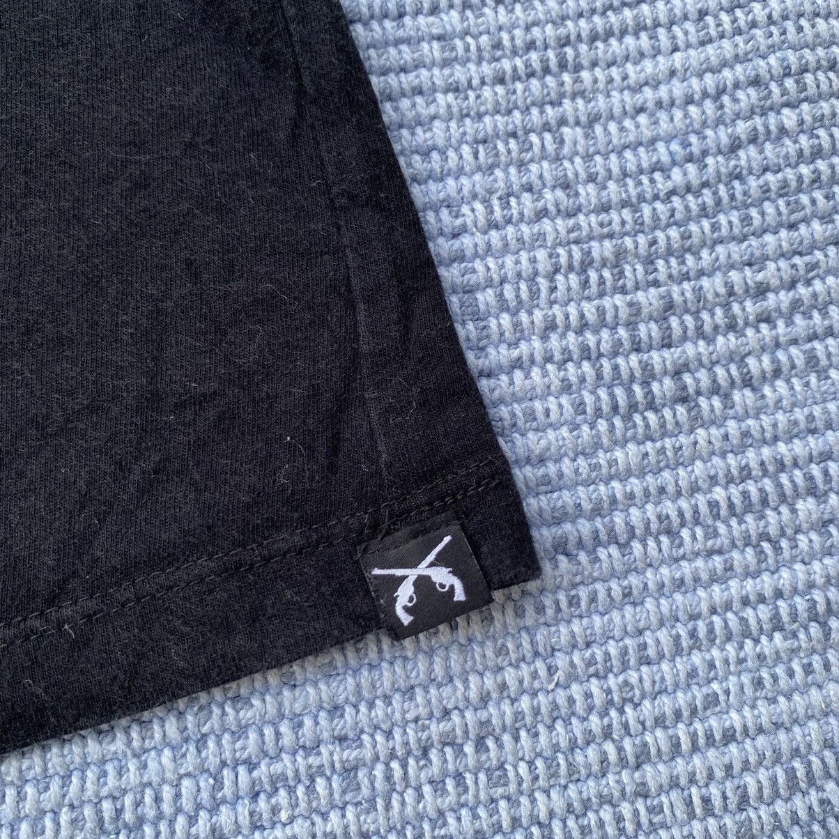 Japanese Brand roar v neck tee Size US M / EU 48-50 / 2 - 4 Thumbnail
