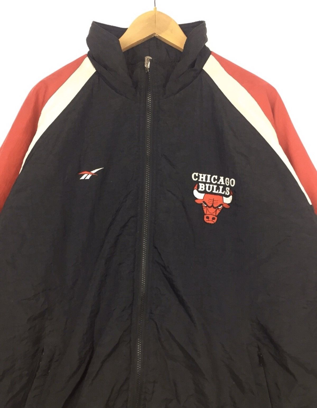 NBA REEBOX NBA CHICHAGO BULLS REVERSIBLE BIG LOGO Size US L / EU 52-54 / 3 - 13 Thumbnail