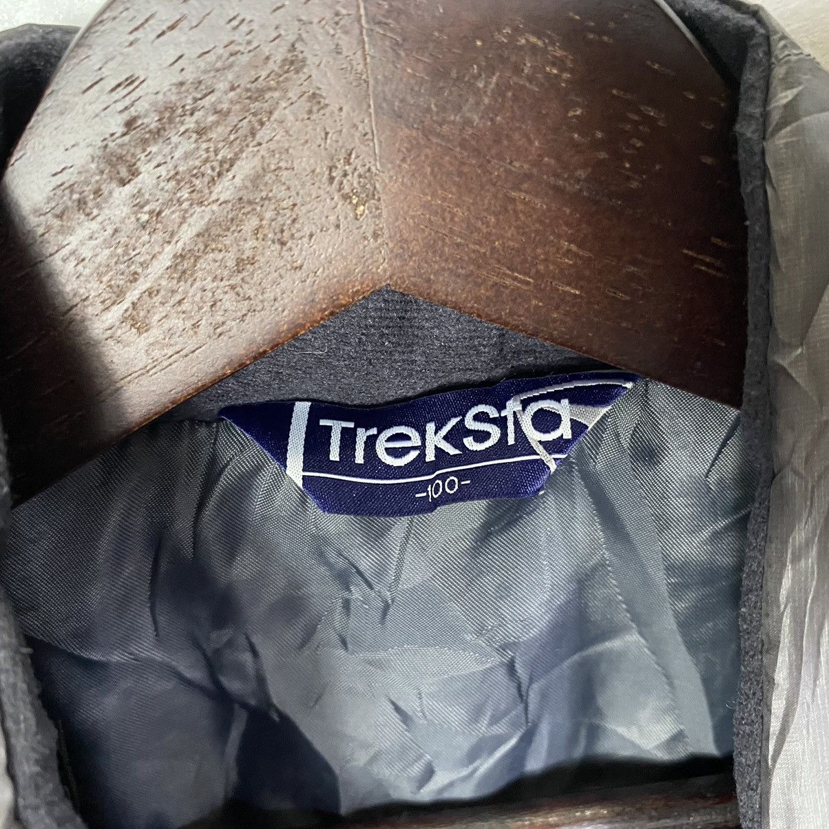 Japanese Brand × Vintage Vintage ‼️Treksta Light Puffer Jacket Zip Up Size US M / EU 48-50 / 2 - 9 Thumbnail