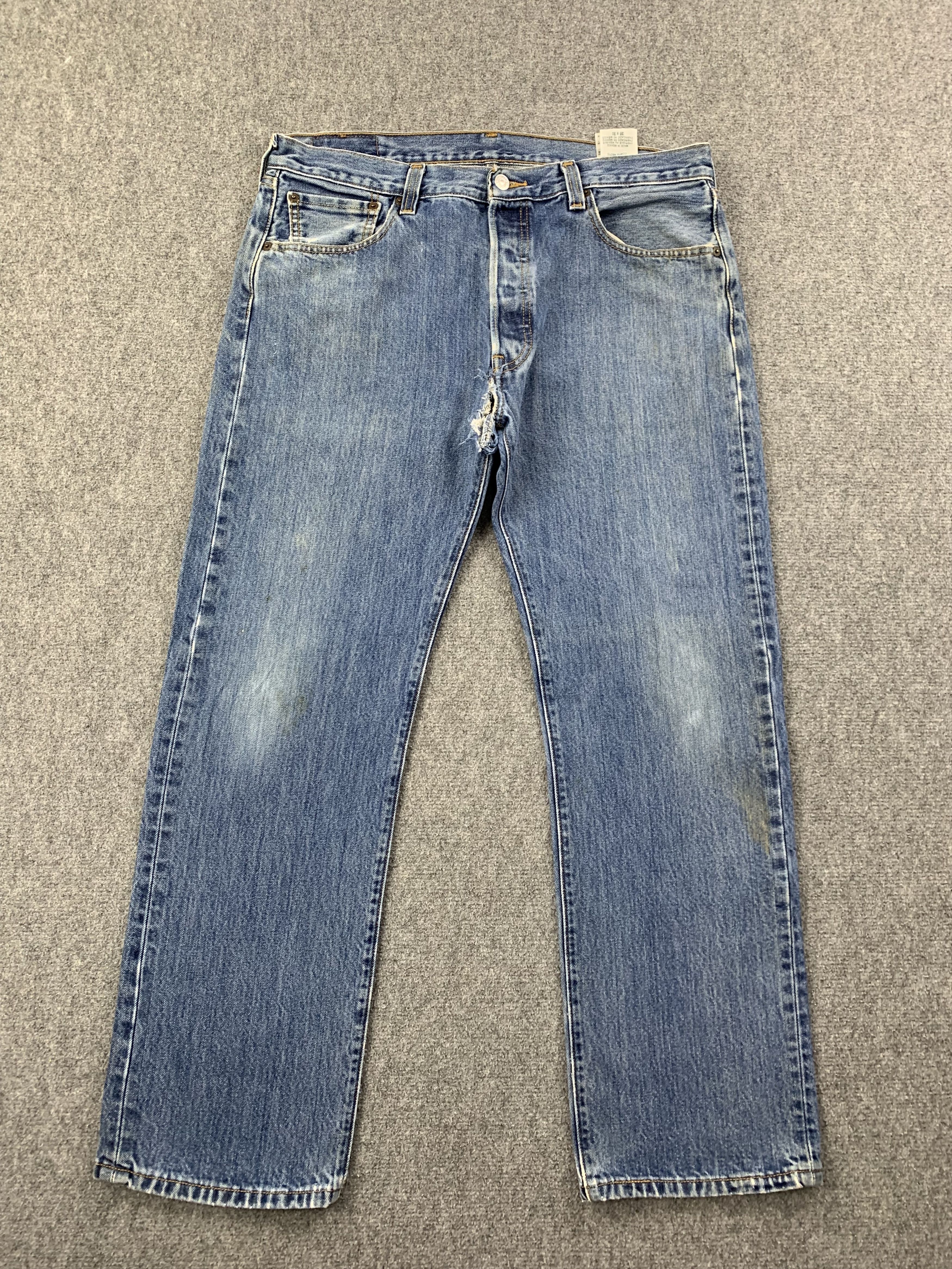 Levi's Vintage Levis 501 Faded Blue Jeans DP2203 Size US 36 / EU 52 - 1 Thumbnail