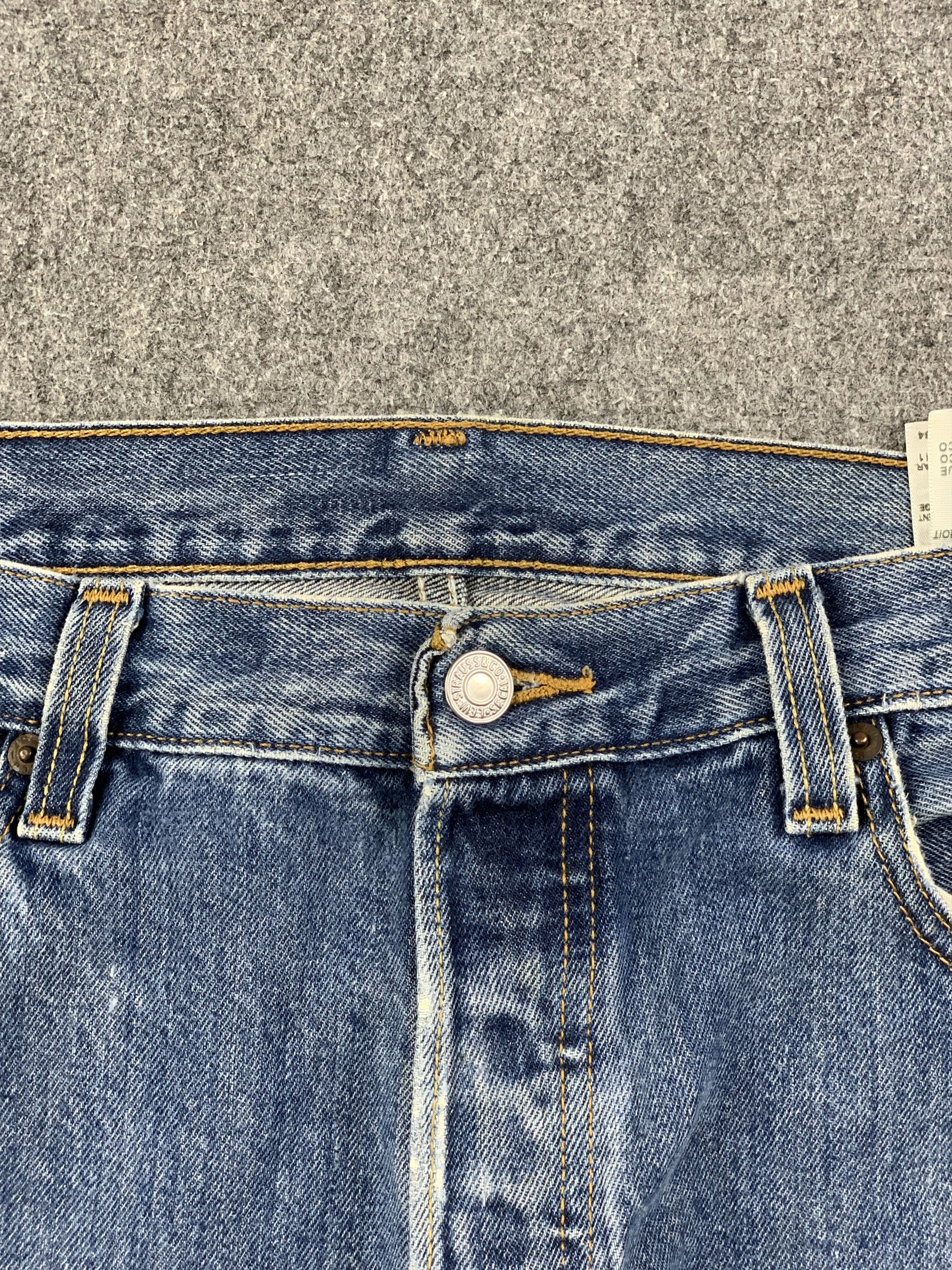 Levi's Vintage Levis 501 Faded Blue Jeans DP2203 Size US 36 / EU 52 - 3 Thumbnail