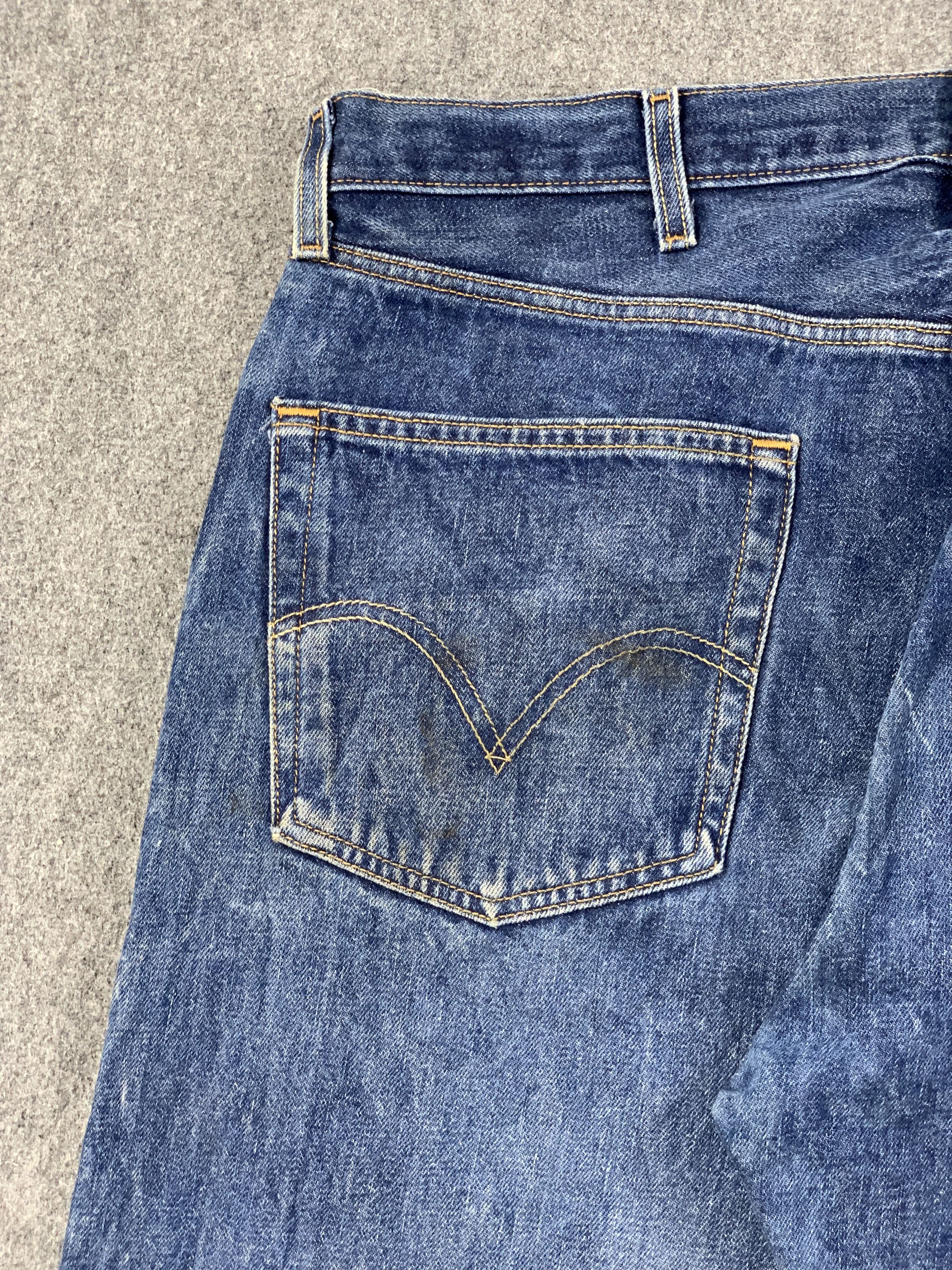 Levi's Vintage 90s Dirty Levis 501 Faded Blue Jeans DP2204 Size US 38 / EU 54 - 20 Thumbnail
