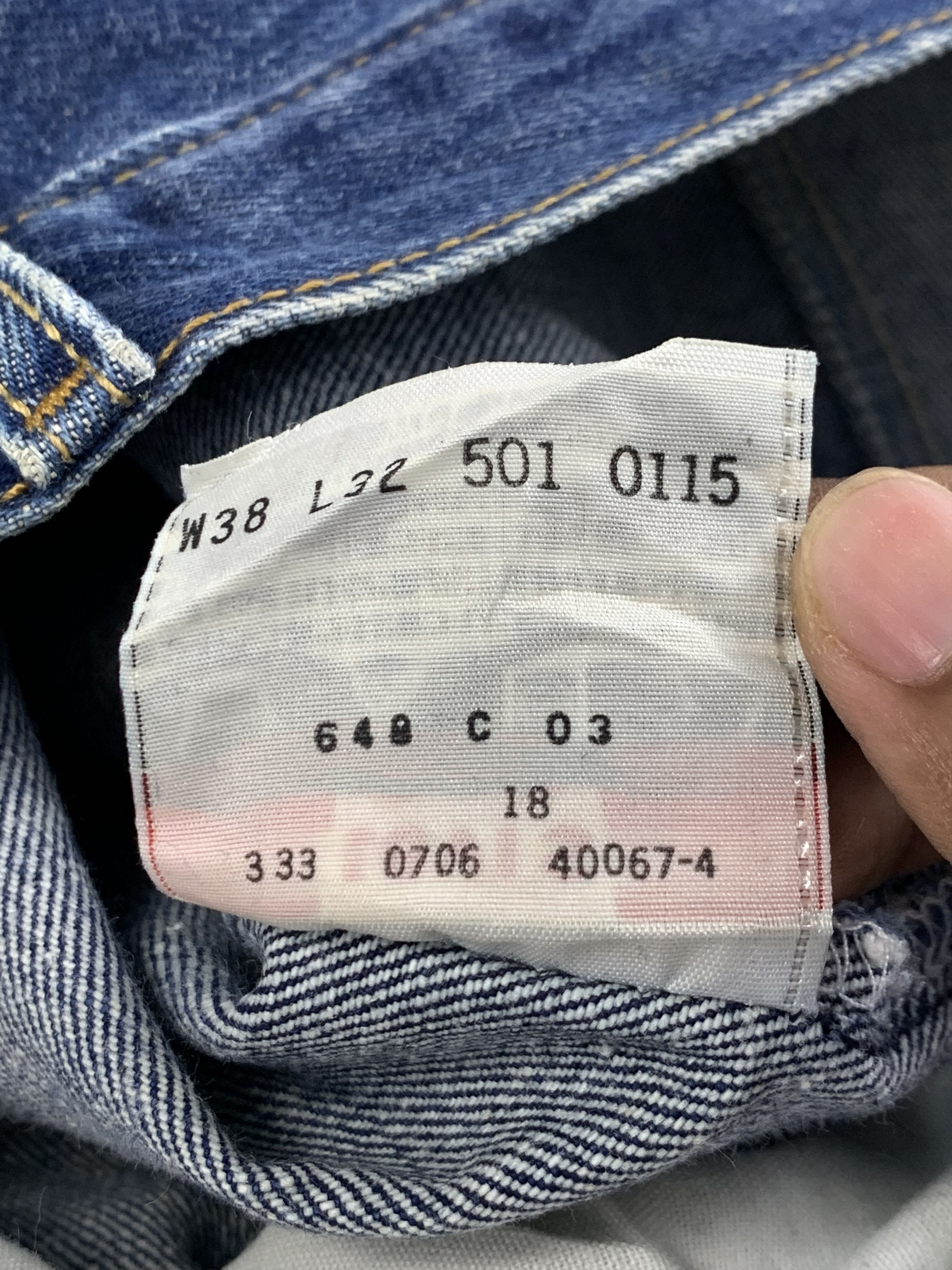 Levi's Vintage 90s Dirty Levis 501 Faded Blue Jeans DP2204 Size US 38 / EU 54 - 8 Thumbnail
