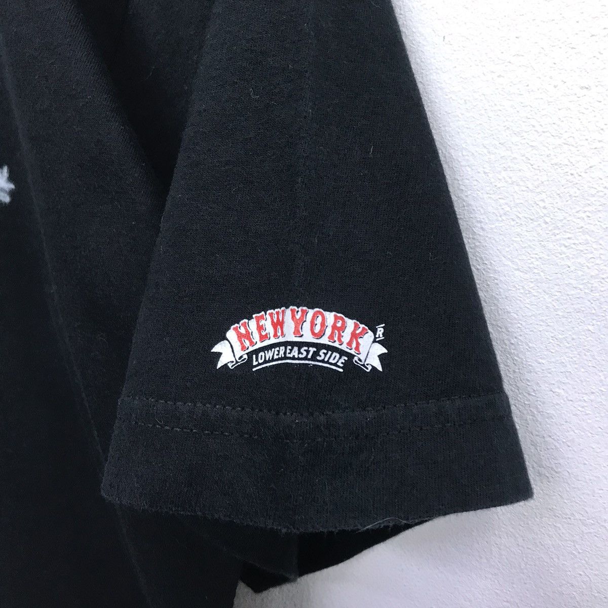 Rare!! Duluxe New York tee