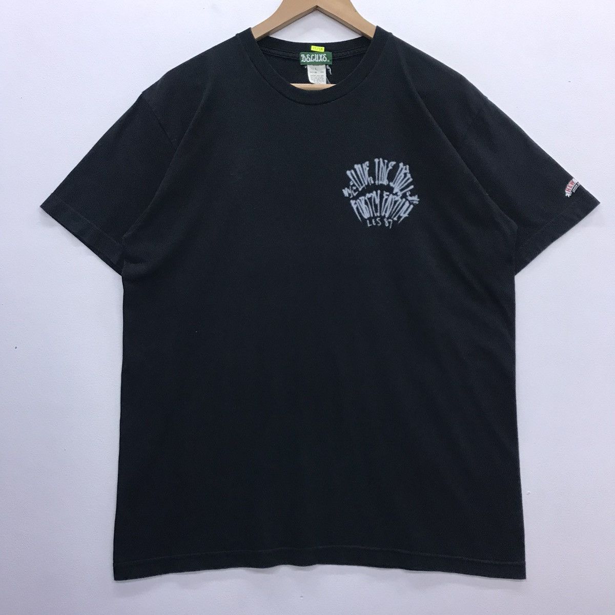 Rare!! Duluxe New York tee