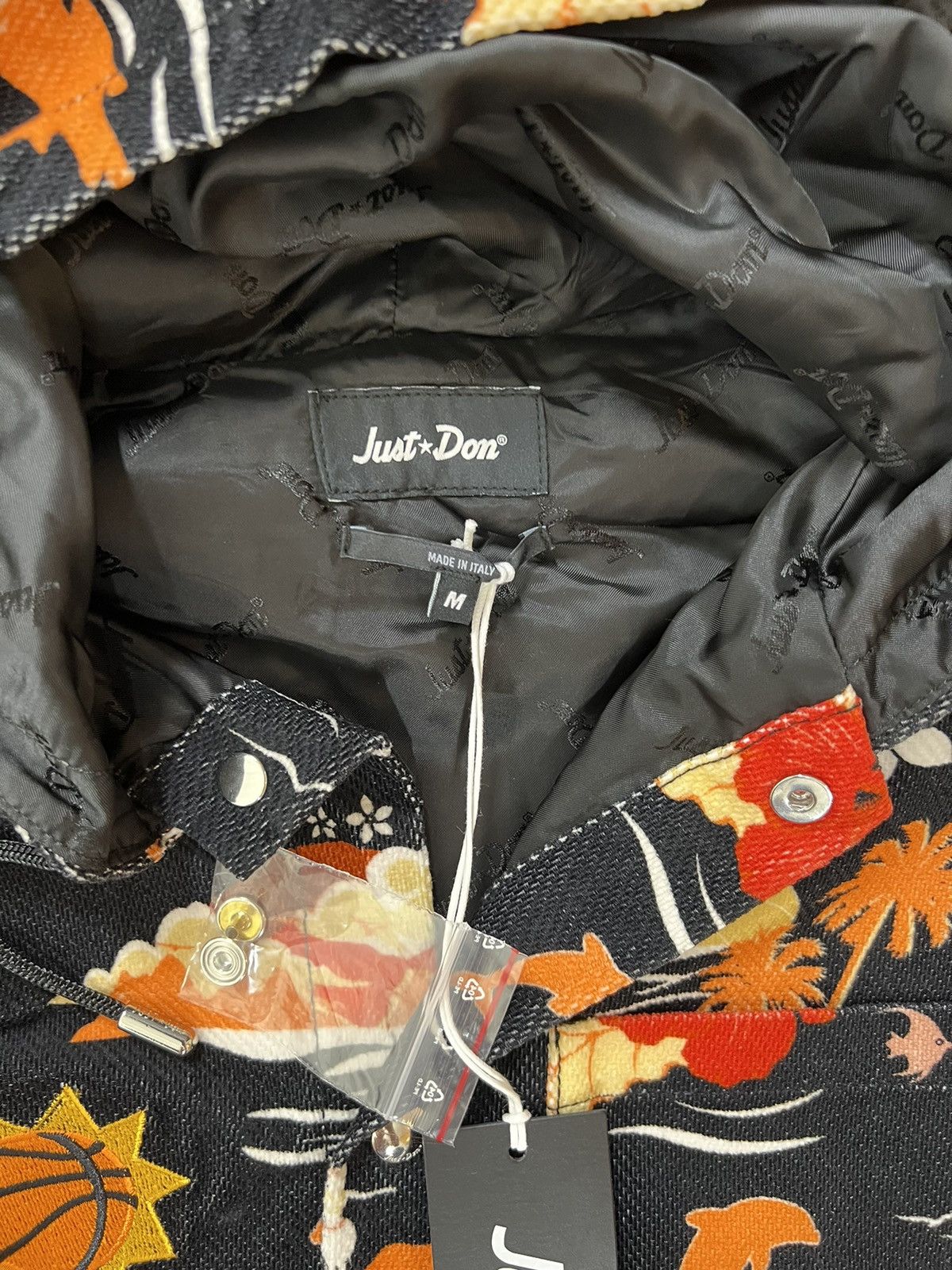 Just Don Just Don graphic-print hooded jacket size M $1400 Size US M / EU 48-50 / 2 - 3 Thumbnail