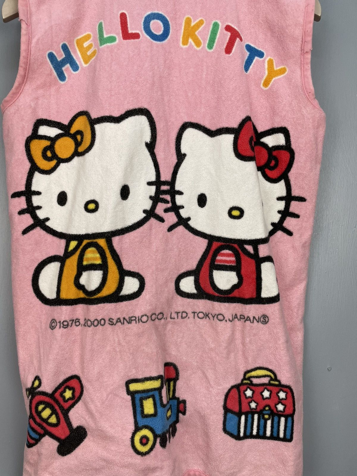 Japanese Brand × Vintage Vintage Y2K Hello Kitty zip up vest Overprints Size US S / EU 44-46 / 1 - 4 Thumbnail