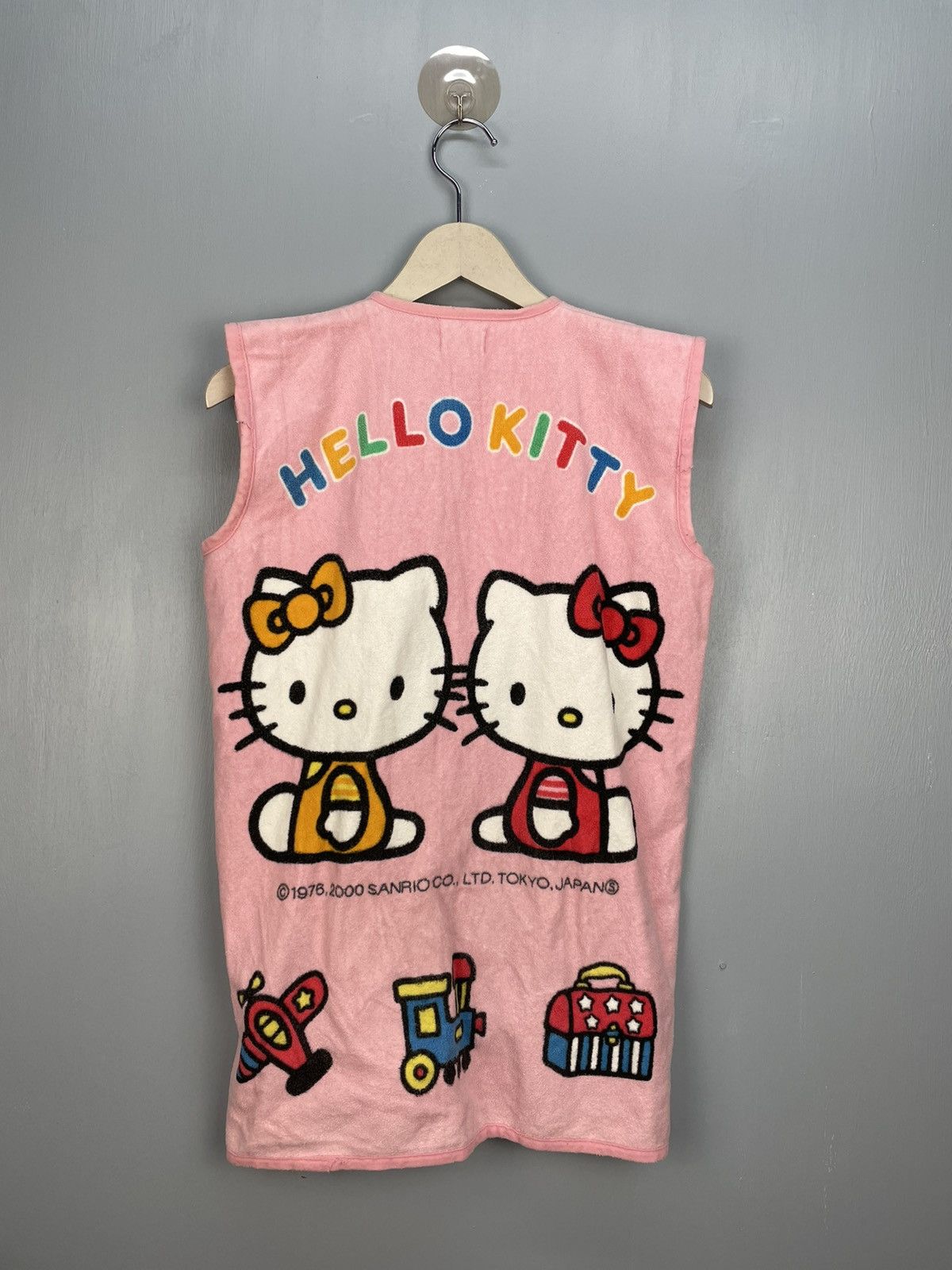Japanese Brand × Vintage Vintage Y2K Hello Kitty zip up vest Overprints Size US S / EU 44-46 / 1 - 2 Thumbnail
