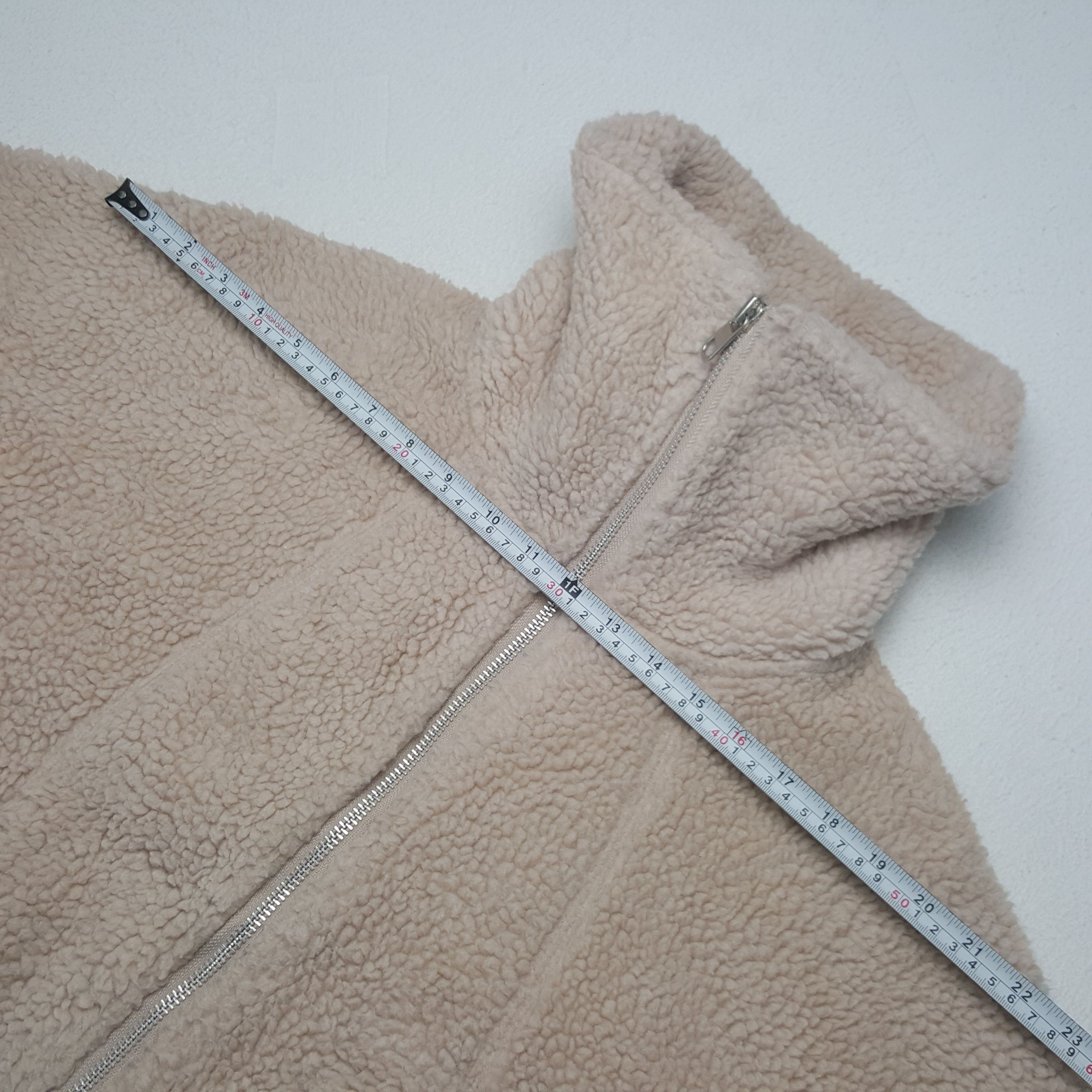 Undercover × Uniqlo × Vintage Vintage Uniqlo X Undercover Japanese Brand Sherpa Jacket Size US M / EU 48-50 / 2 - 6 Thumbnail