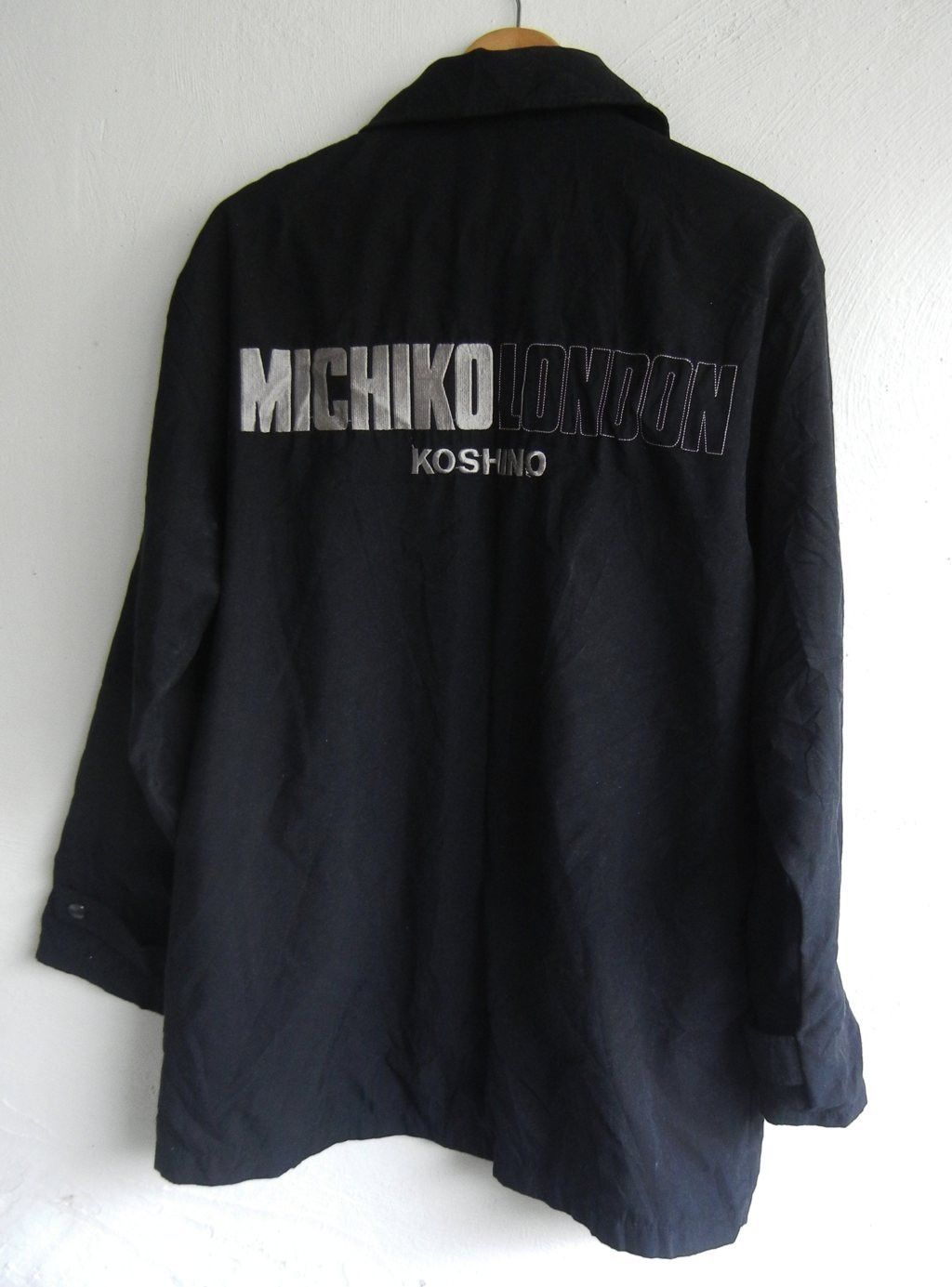 MICHIKO LONDON KOSHINO TOKYO BLACK LIGHT JACKET BUTTON SZ MEDIUM