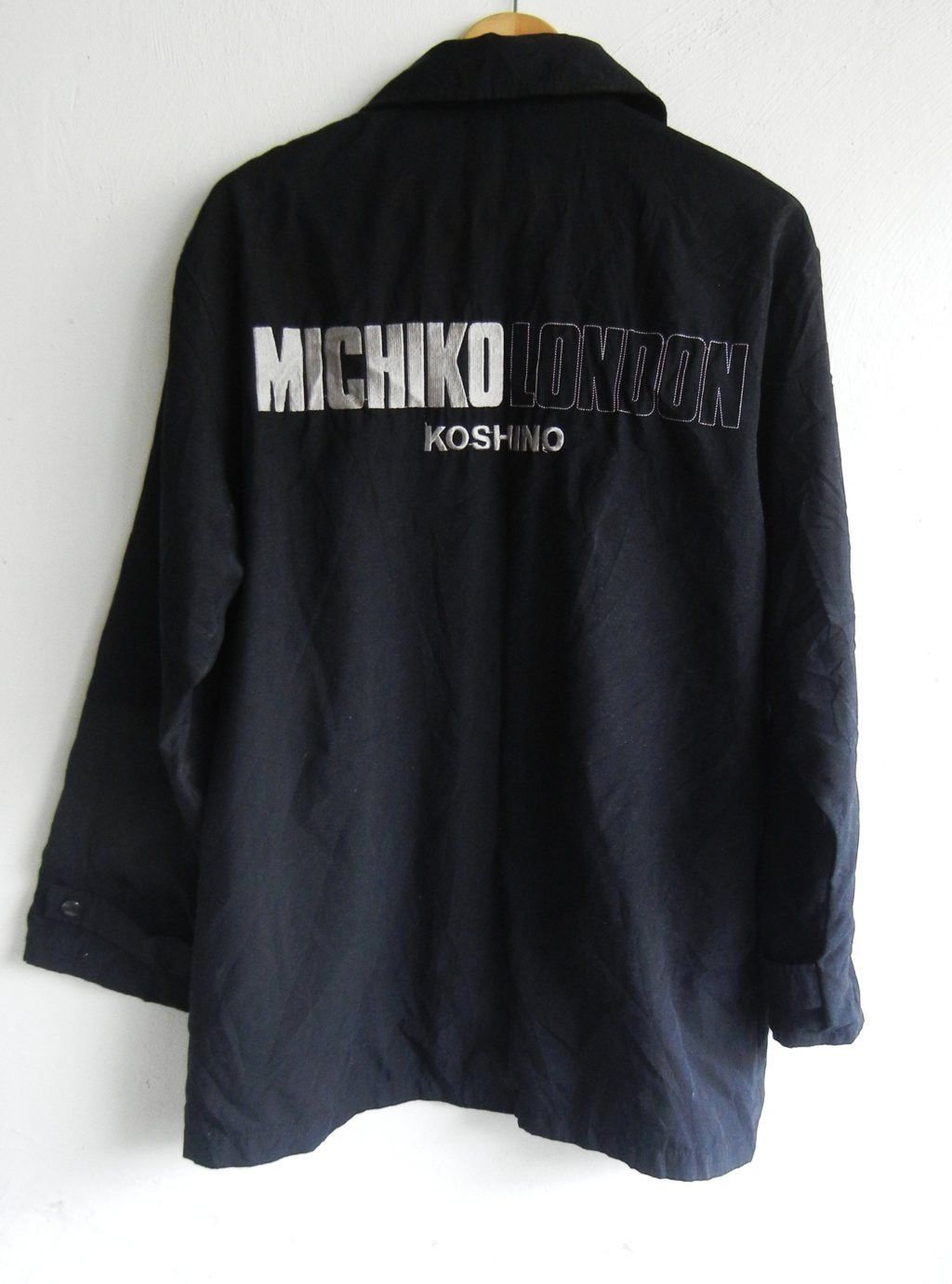 MICHIKO LONDON KOSHINO TOKYO BLACK LIGHT JACKET BUTTON SZ MEDIUM