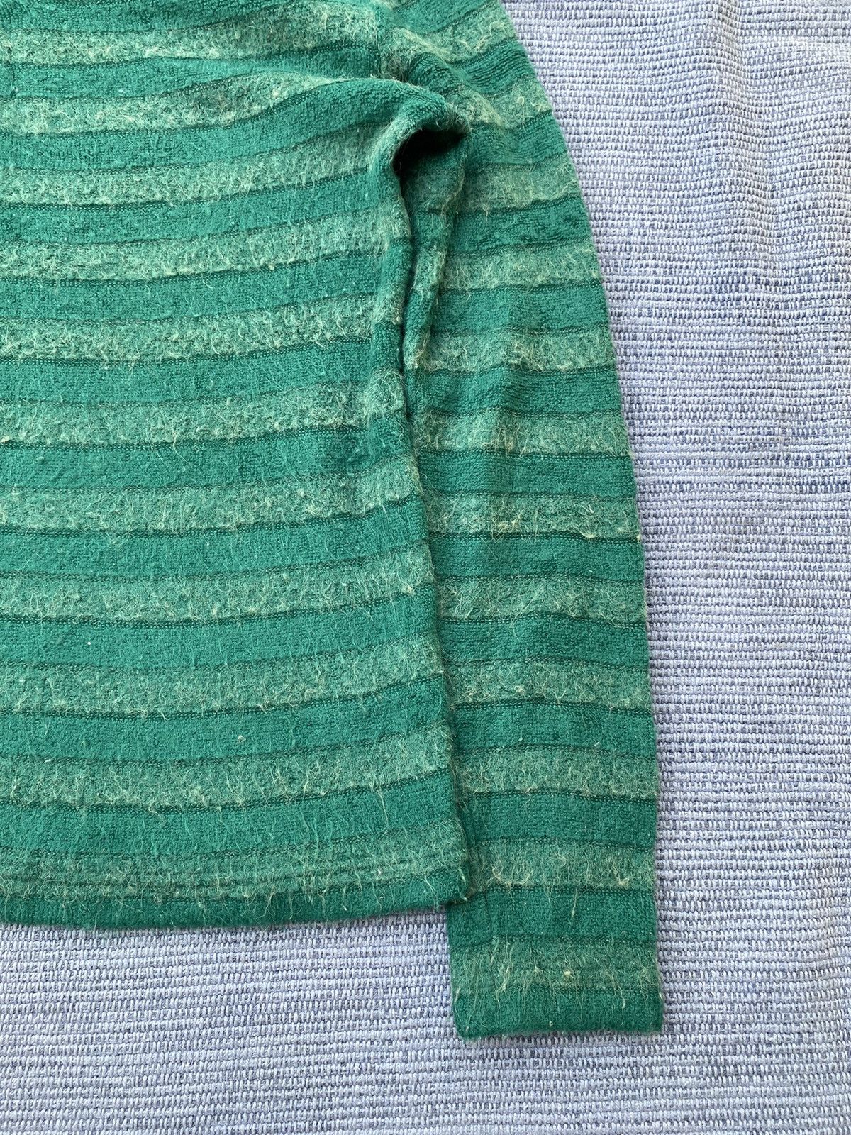 Boycott green striped sweater Size US M / EU 48-50 / 2 - 3 Thumbnail