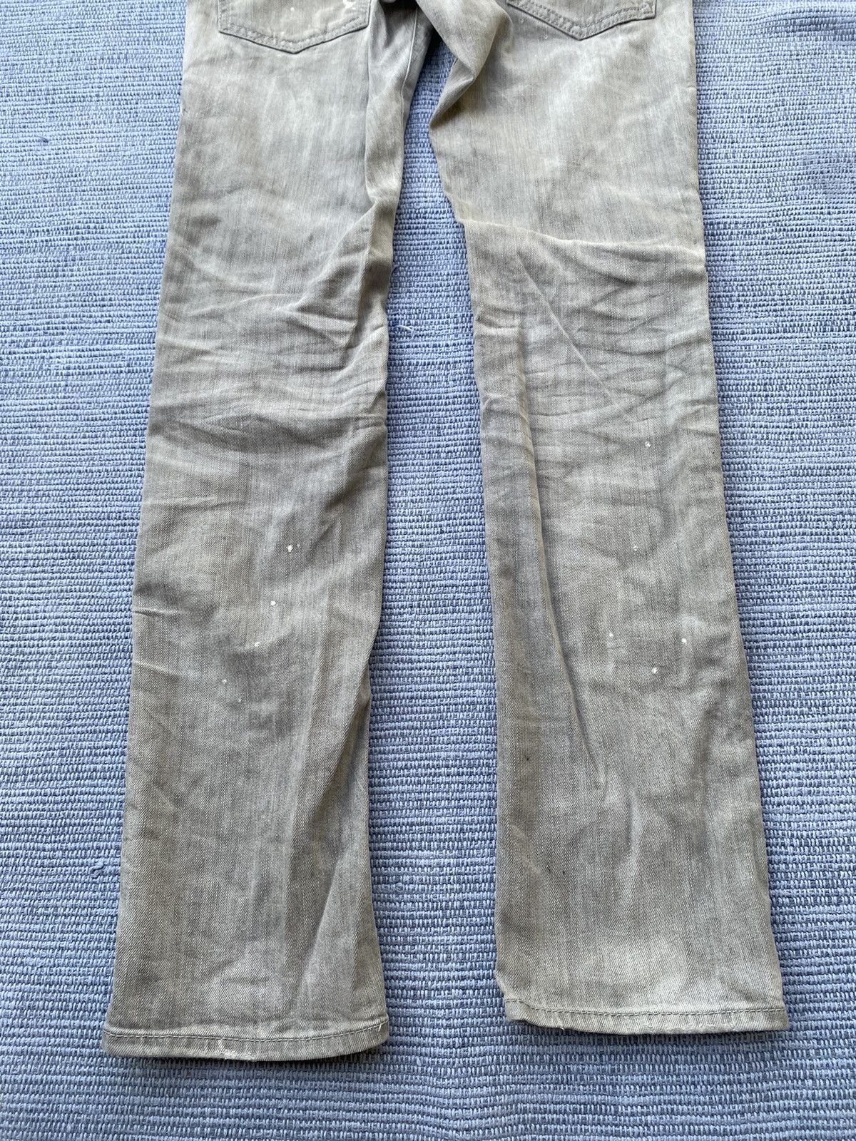 grey painted jeans