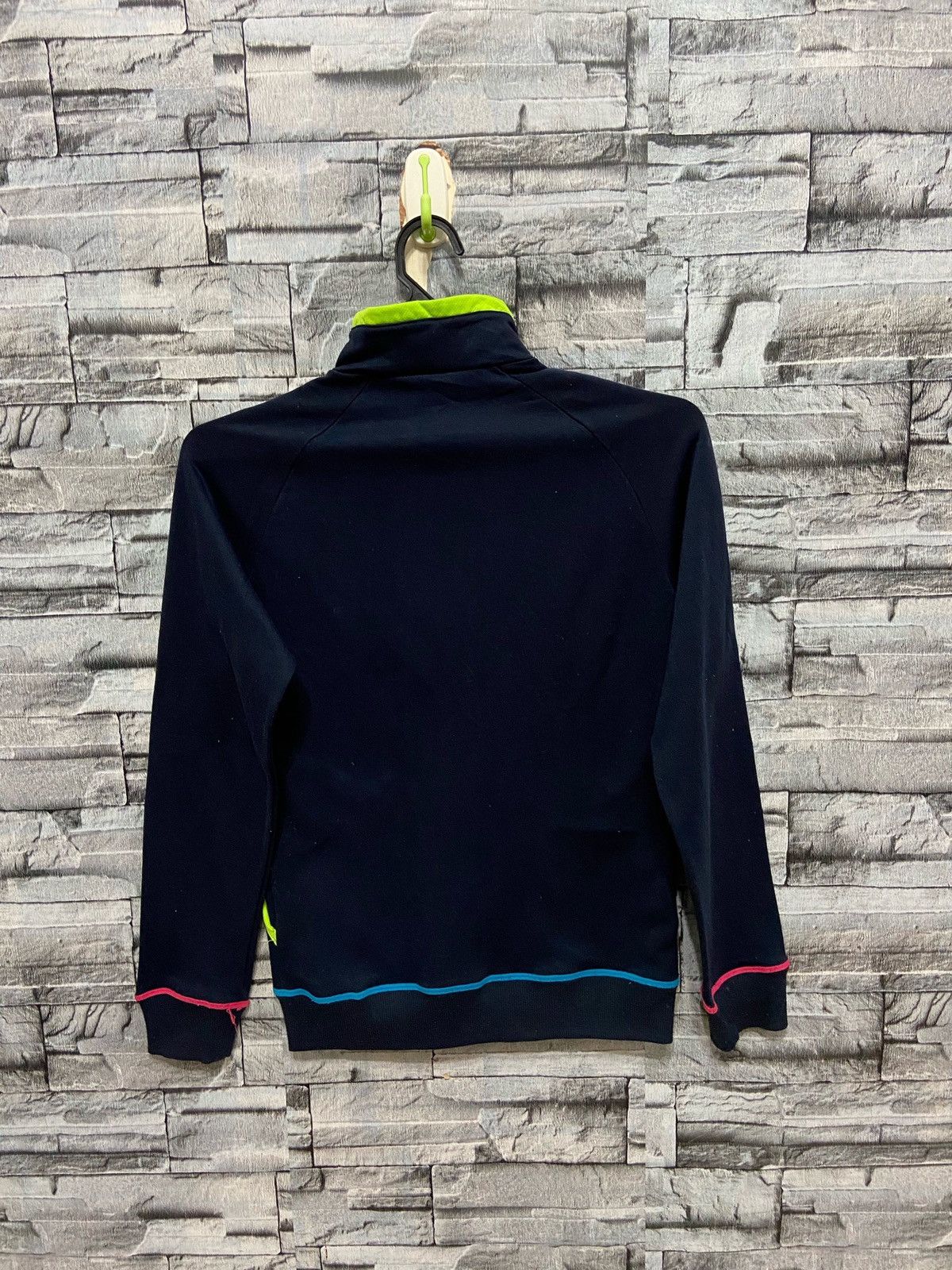 Umbro Vintage Umbro sweatshirt big design size 150 kid fit XXS Size US XXS / EU 40 - 6 Thumbnail