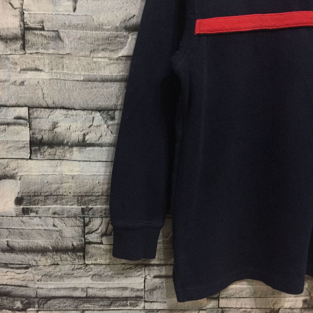Fila Vintage fila sweatshirt small logo italian stripe Size US M / EU 48-50 / 2 - 4 Thumbnail