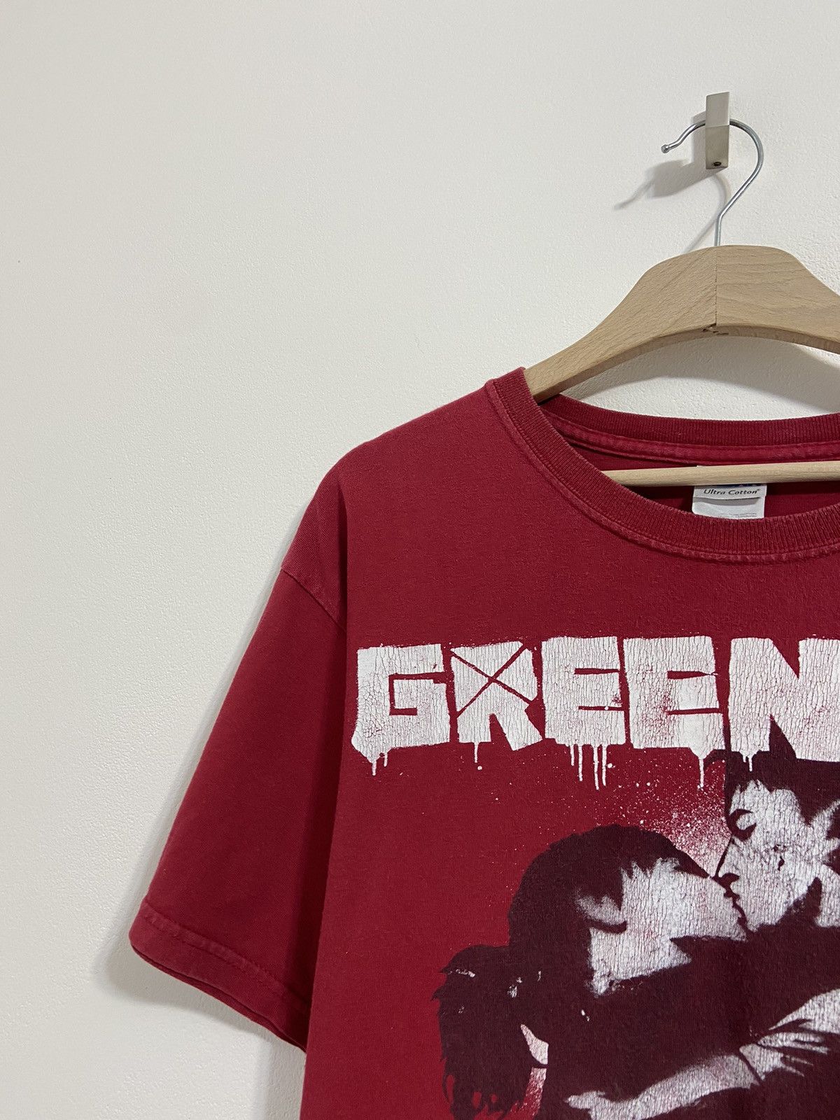 Band Tees Vintage Green Day 21 Century Breakdown T-Shirt Tour 2009-10 Size US L / EU 52-54 / 3 - 5 Thumbnail