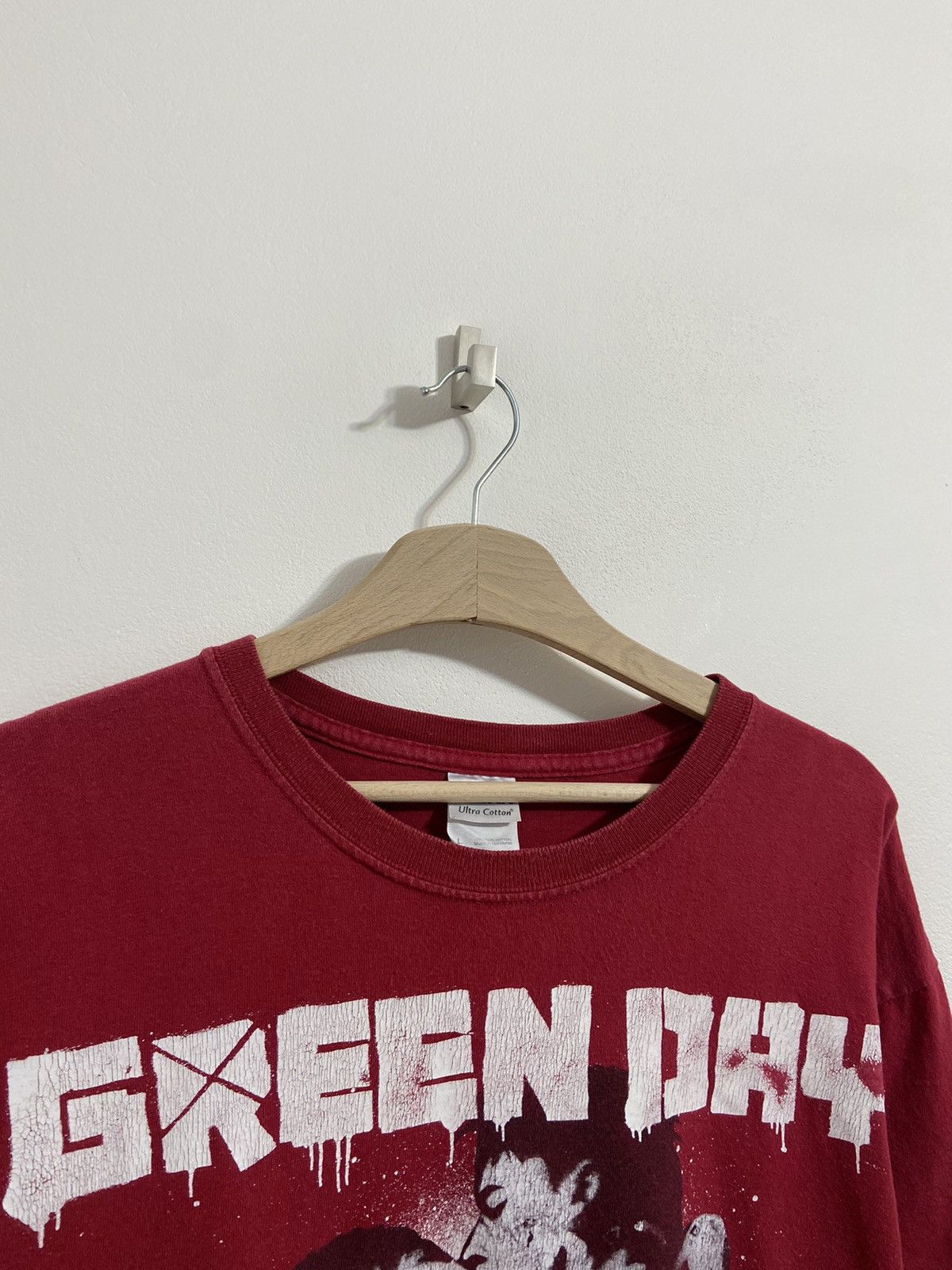 Band Tees Vintage Green Day 21 Century Breakdown T-Shirt Tour 2009-10 Size US L / EU 52-54 / 3 - 2 Thumbnail