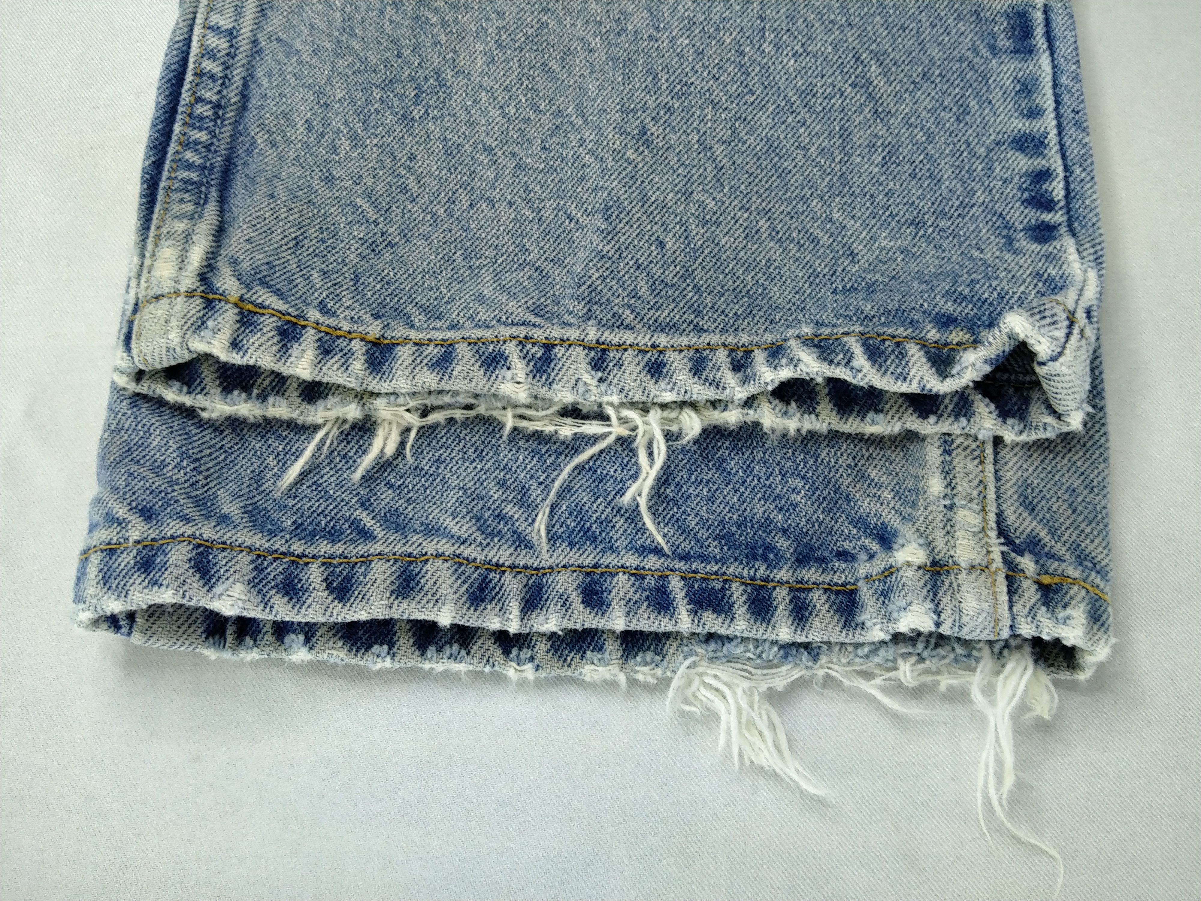 Levi's × Levi's Vintage Clothing × Vintage Vintage Levi's 550 Relaxed Fit Husky 33x27.5 Denim JN316 Size US 33 - 13 Thumbnail