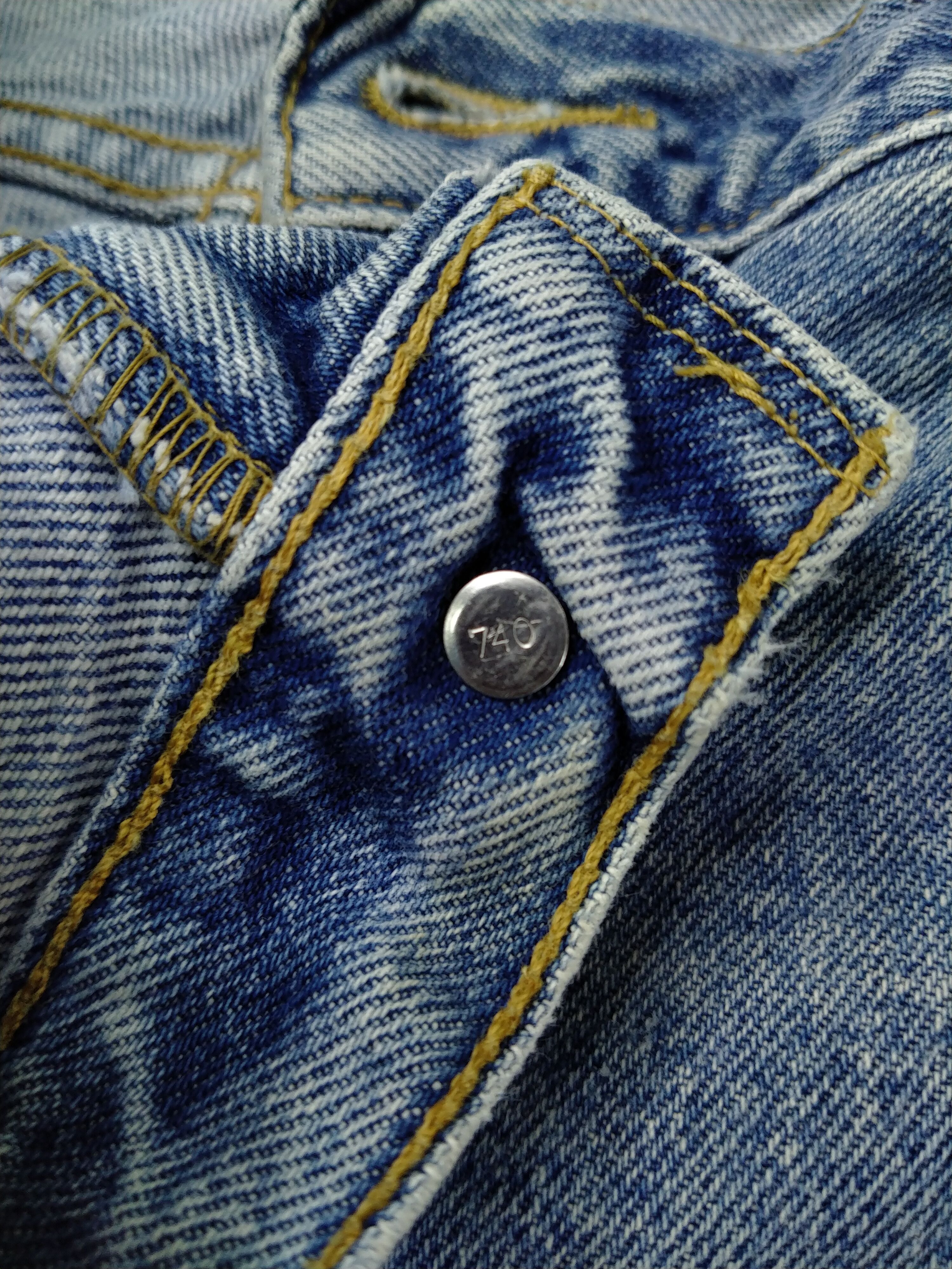 Levi's × Levi's Vintage Clothing × Vintage Vintage Levi's 550 Relaxed Fit Husky 33x27.5 Denim JN316 Size US 33 - 7 Thumbnail