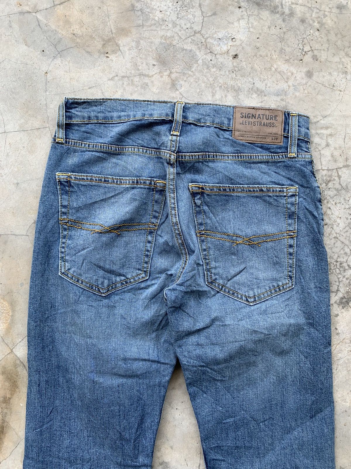 Le Grande Bleu (L.G.B.) Levis Signature Distressed Denim Size US 30 / EU 46 - 5 Thumbnail