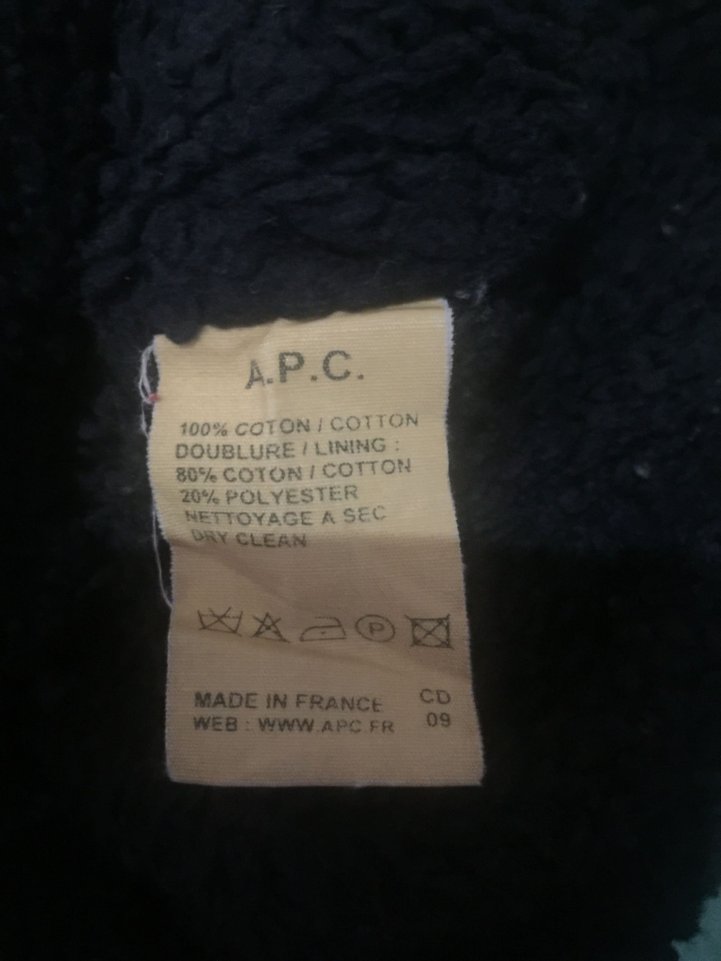 A.P.C. A.P.C Trucker Jacket Distressed Size US S / EU 44-46 / 1 - 6 Thumbnail